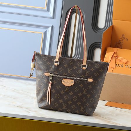 New Luxury LV Bag 8851