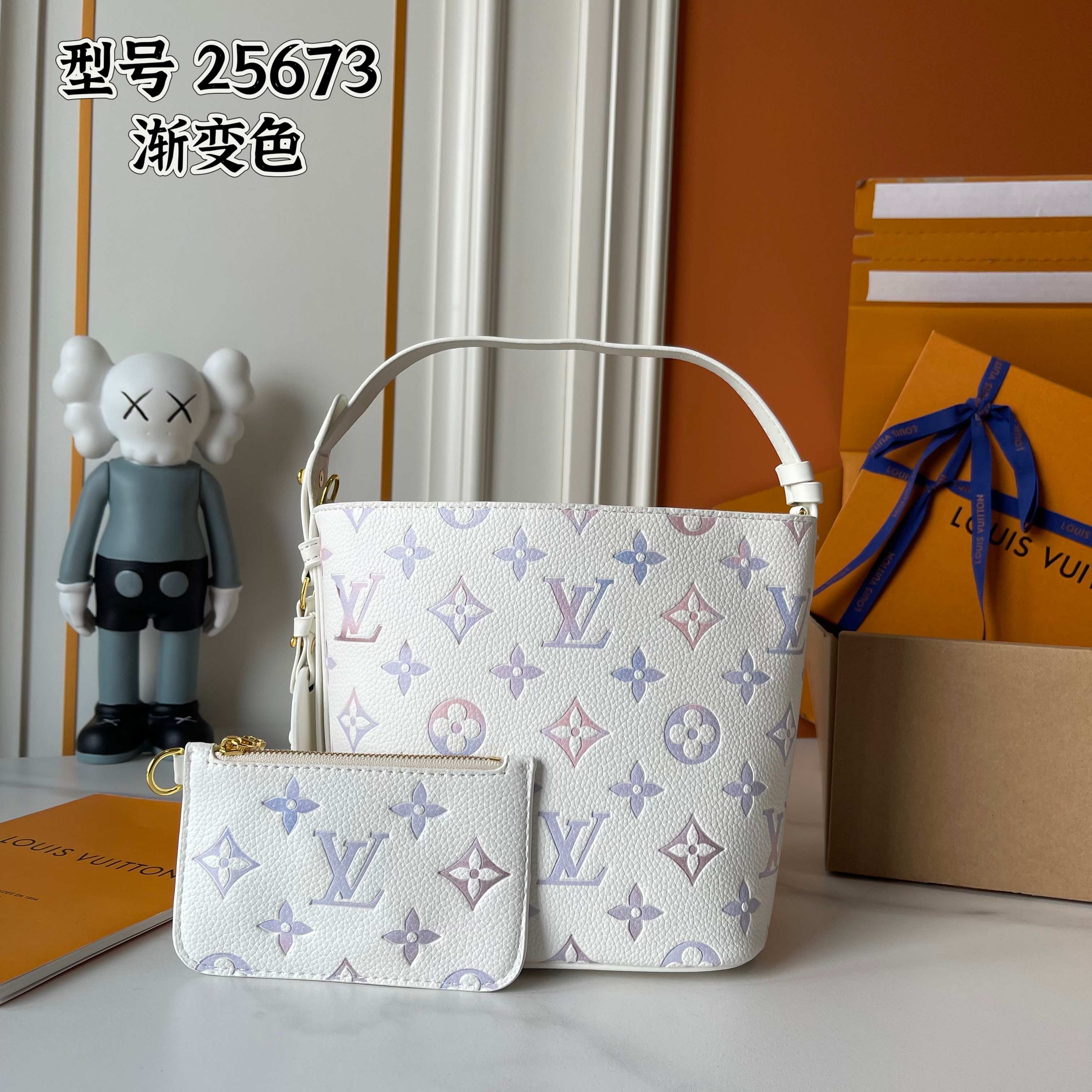 New Luxury LV Bag 8880