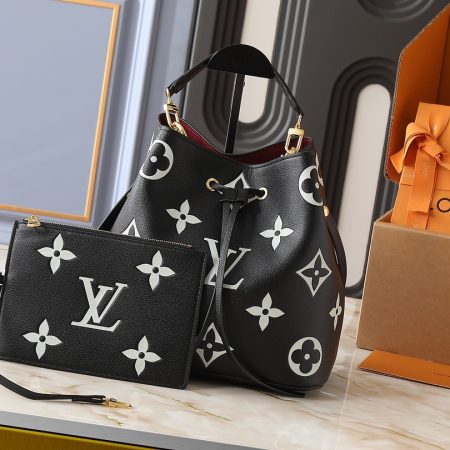 New Luxury LV Bag 8982