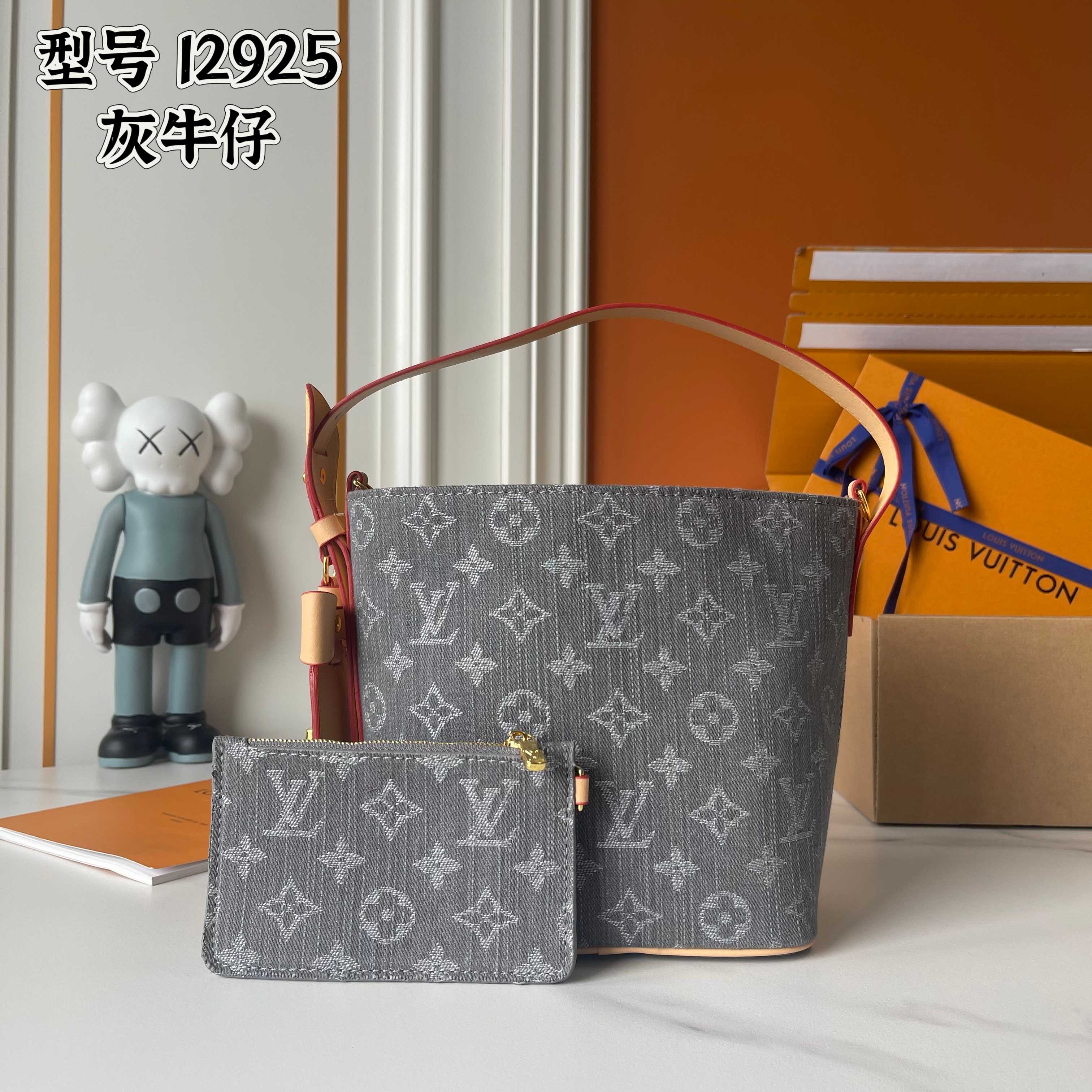 New Luxury LV Bag 9395