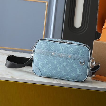 New Luxury LV Bag 9501