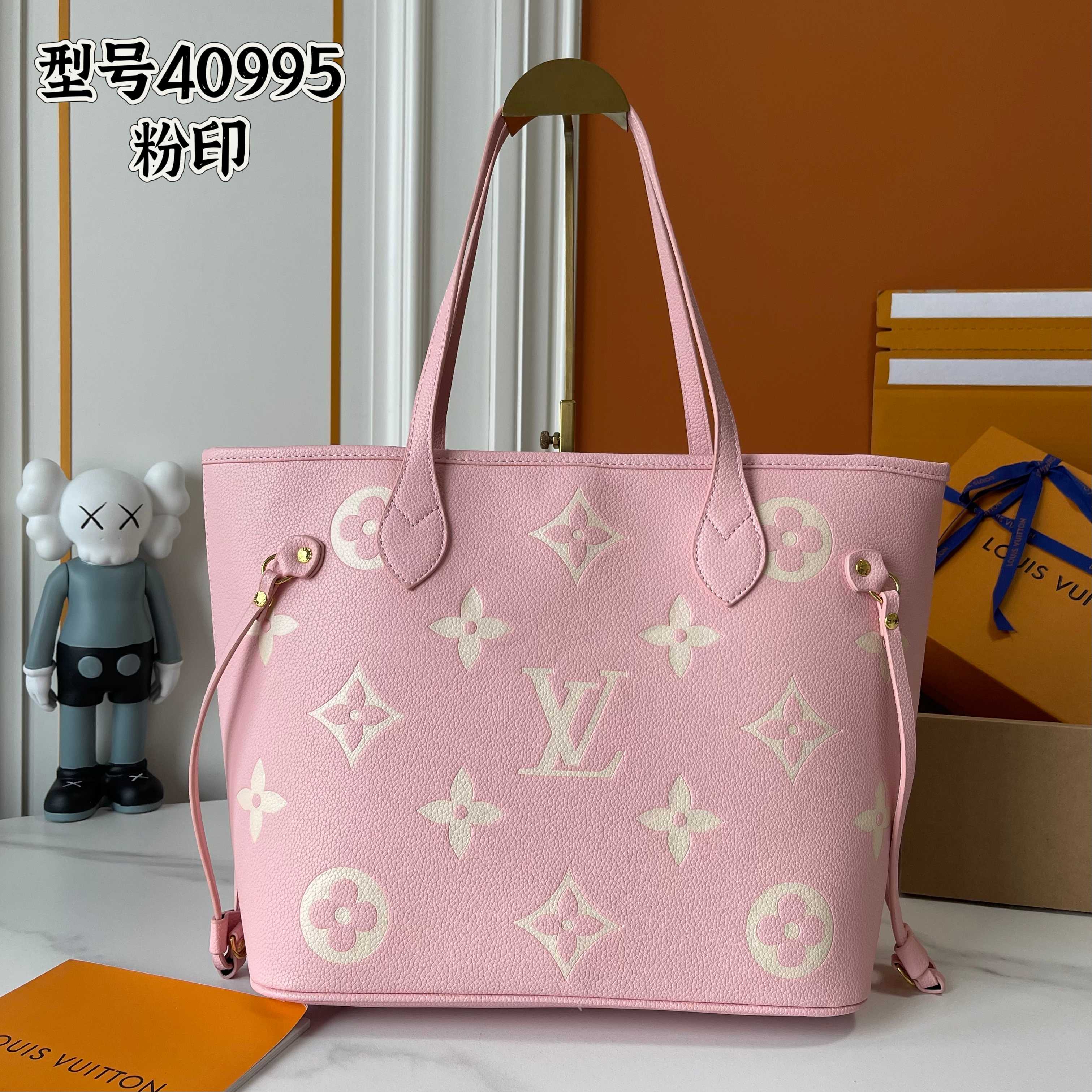 New Luxury LV Bag 9582