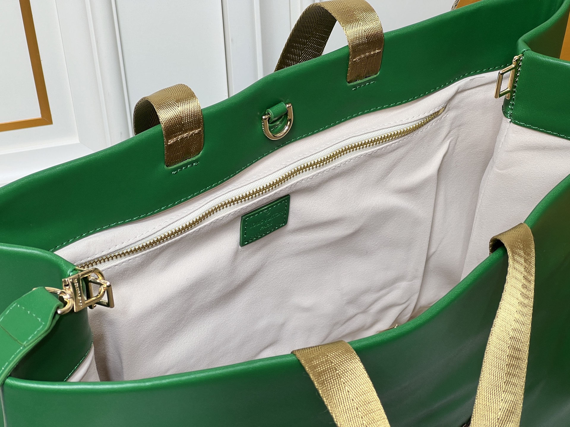 New Luxury LV Bag 10011