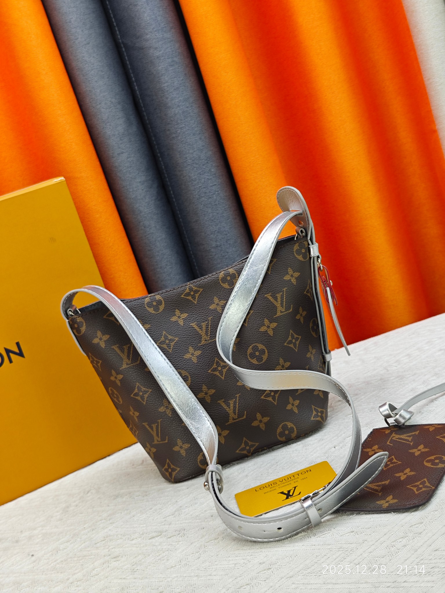 New Luxury LV Bag 10055