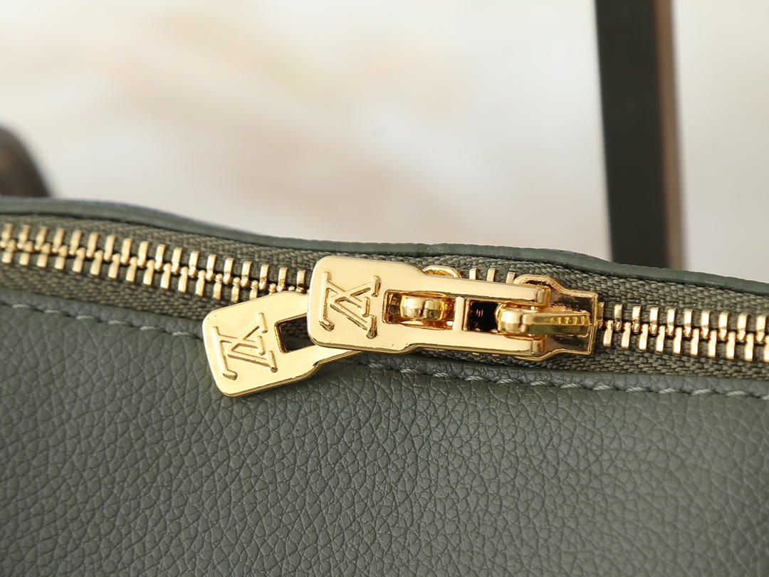 New Luxury LV Bag 10106