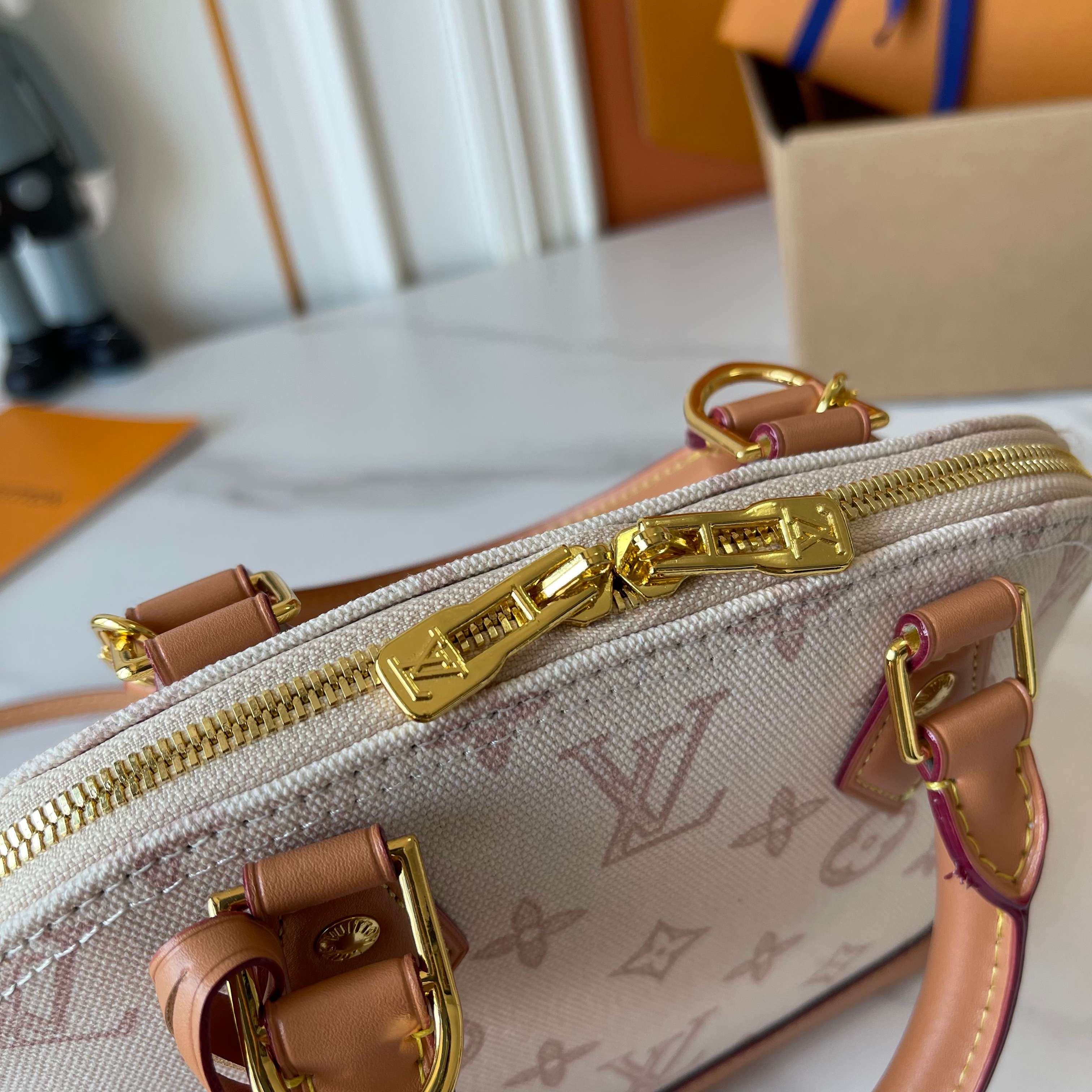 New Luxury LV Bag 10160