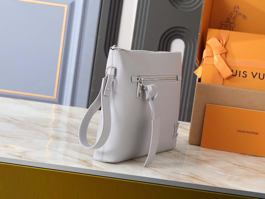 New Luxury LV Bag 10192