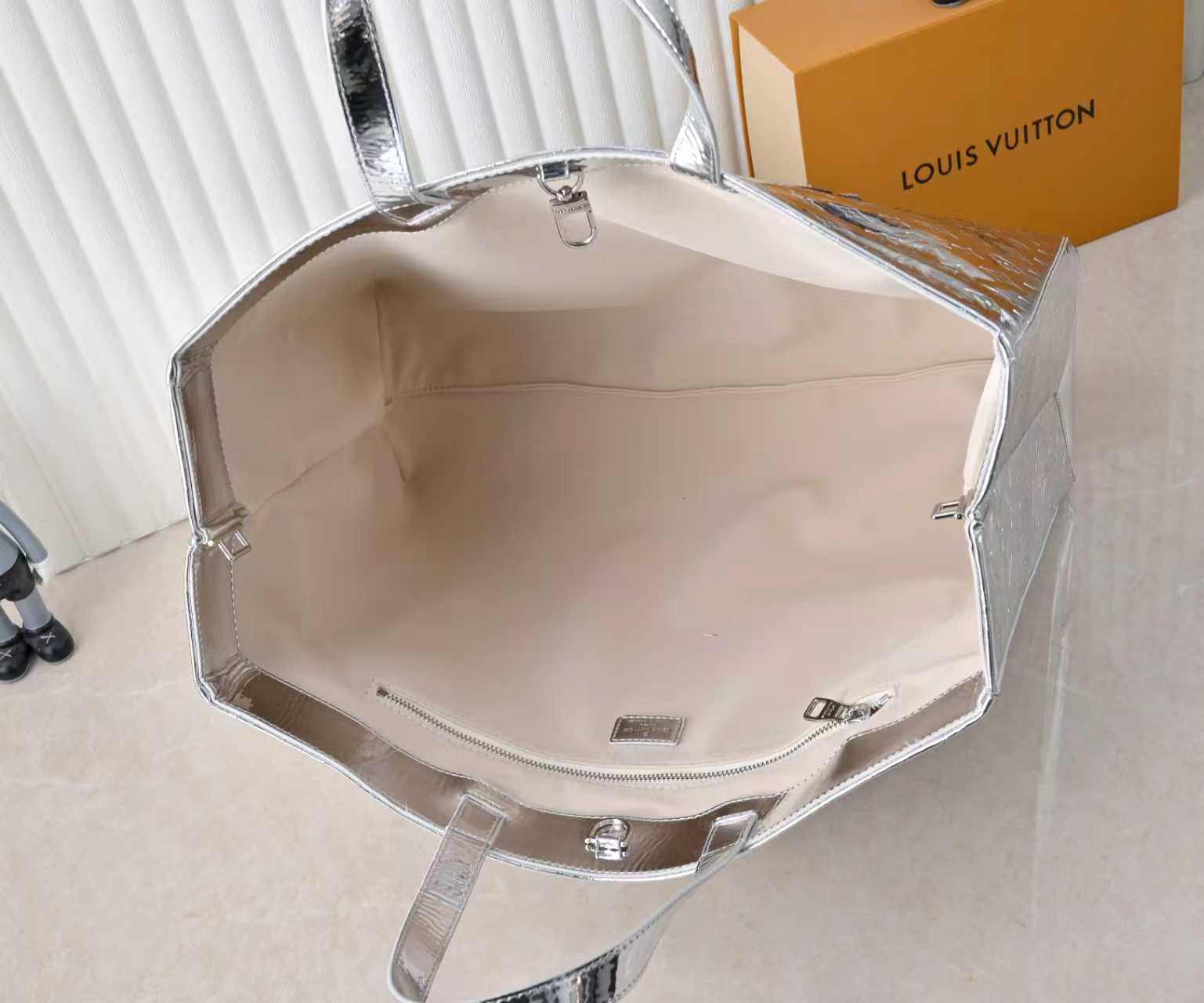 New Luxury LV Bag 10220