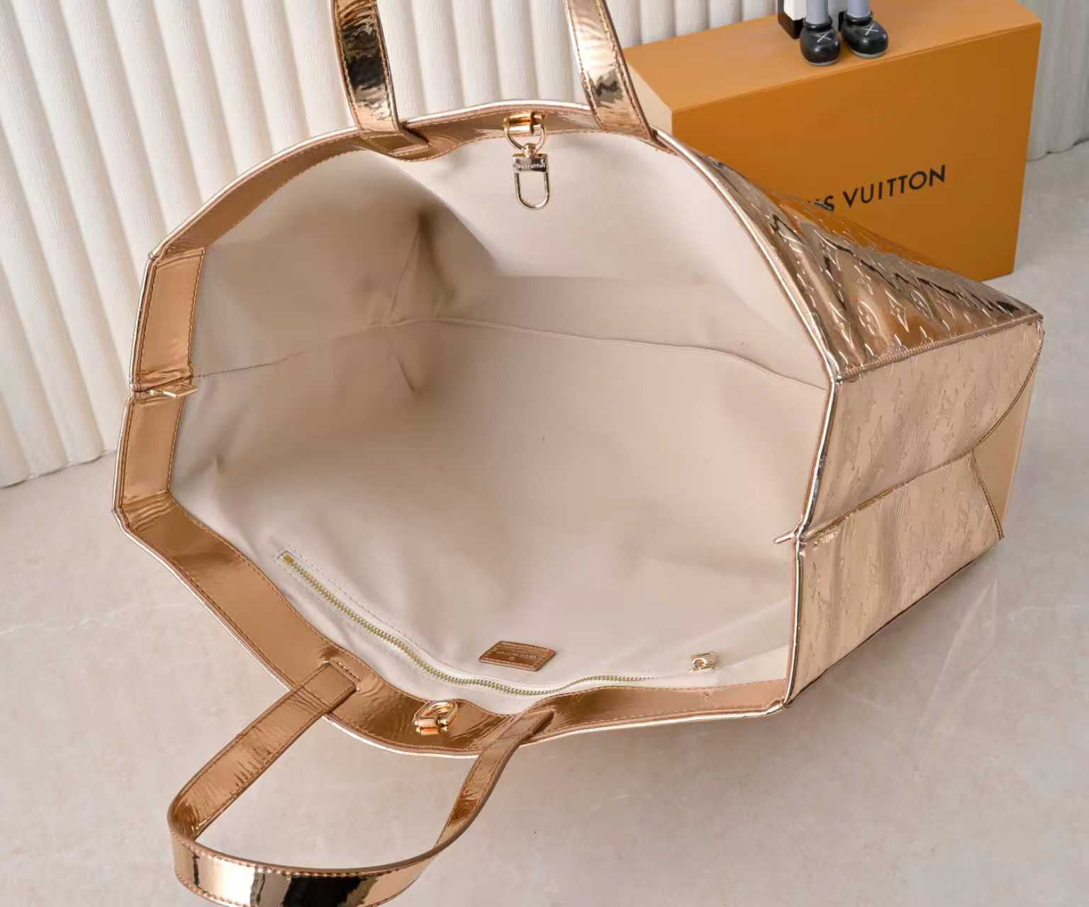 New Luxury LV Bag 10221