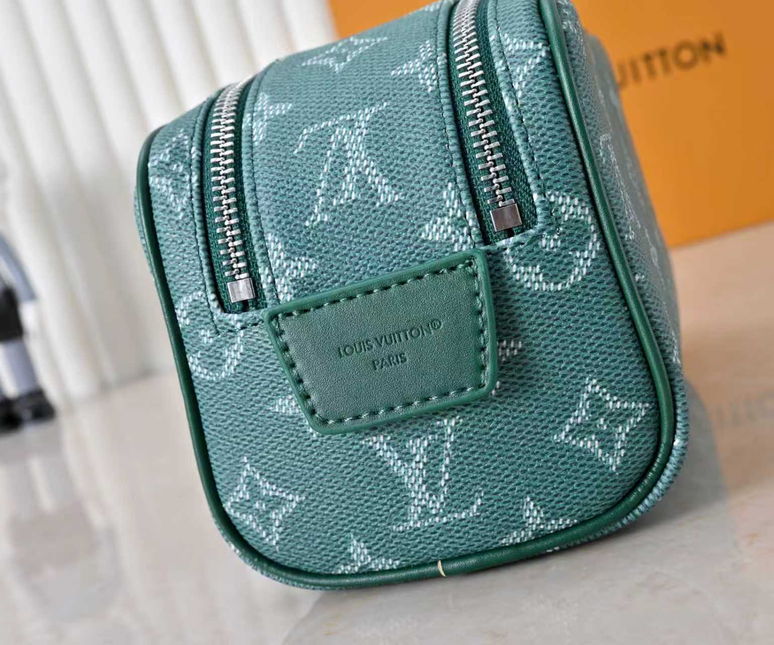 New Luxury LV Bag 10228