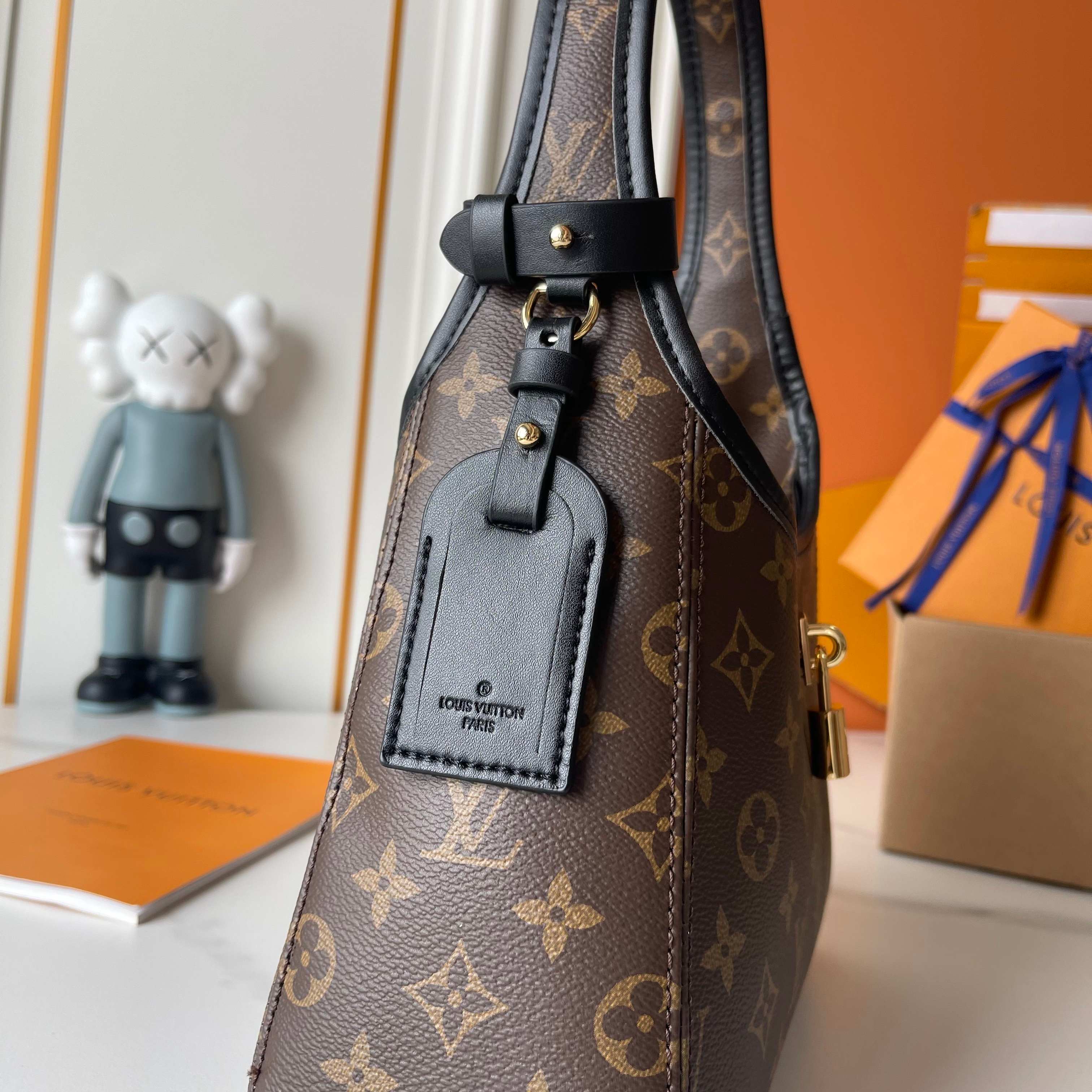 New Luxury LV Bag 10266