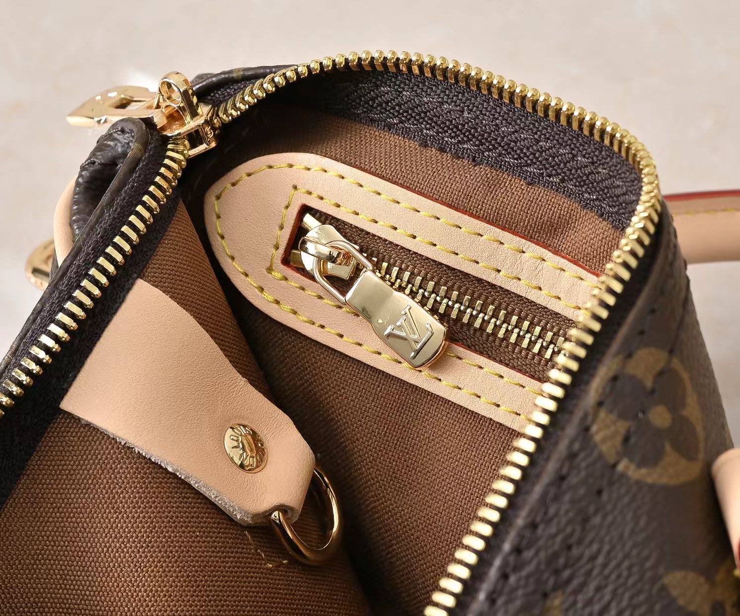 New Luxury LV Bag 10306