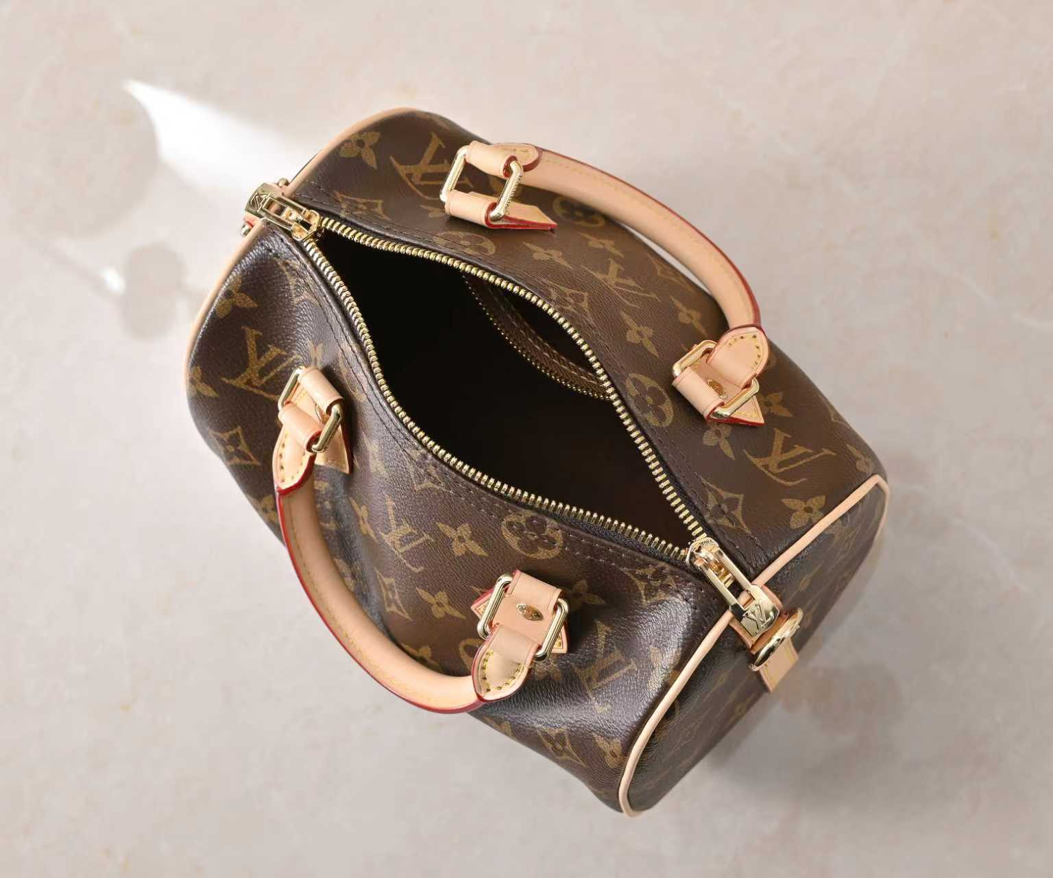 New Luxury LV Bag 10306