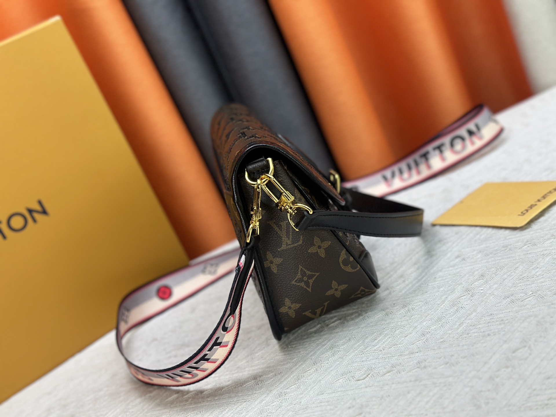 New Luxury LV Bag 10365