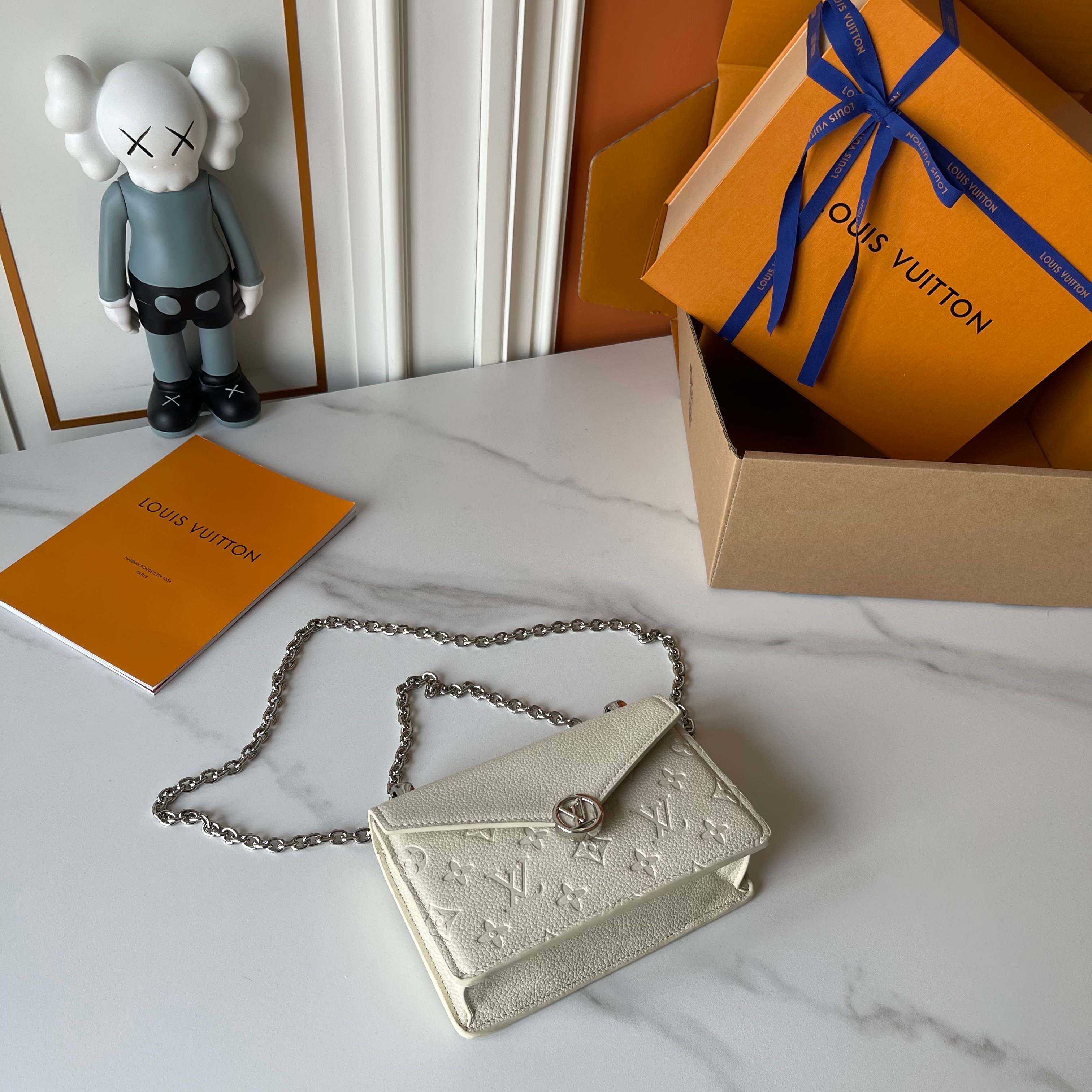 New Luxury LV Bag 10401