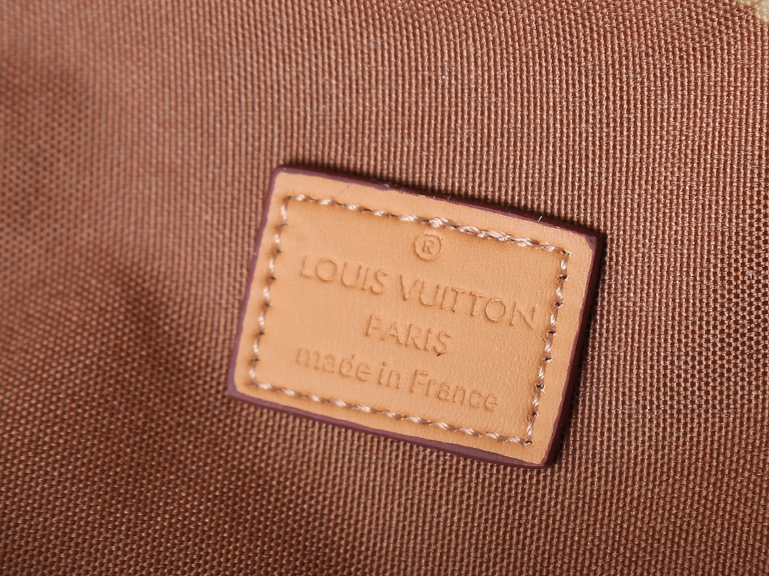 New Luxury LV Bag 10425