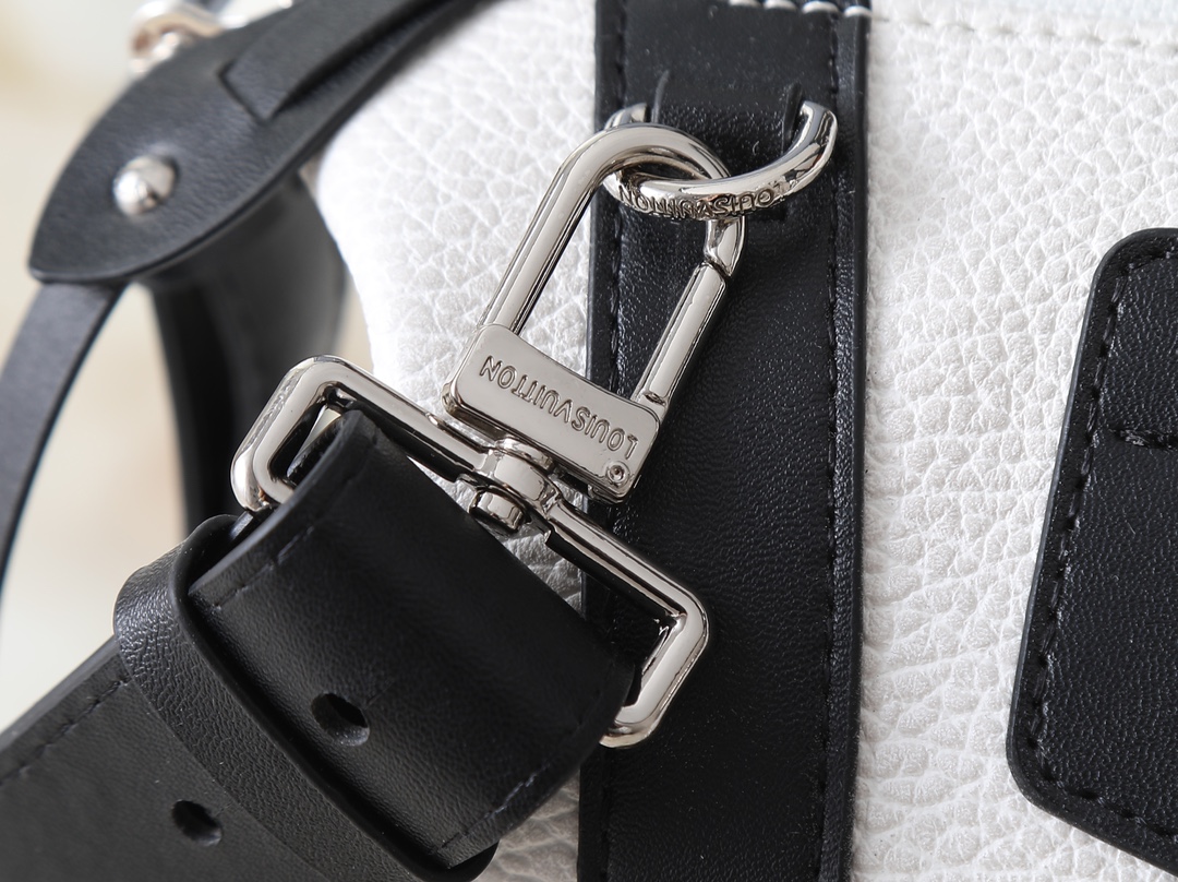 New Luxury LV Bag 10445