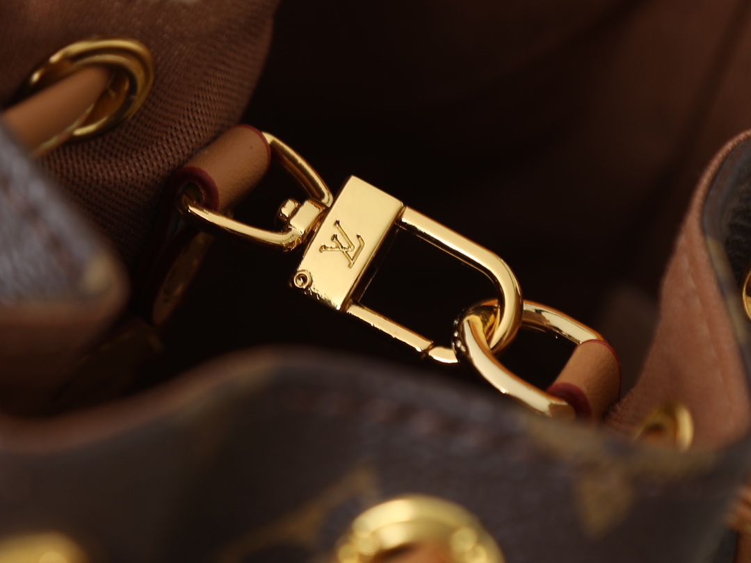 New Luxury LV Bag 10495