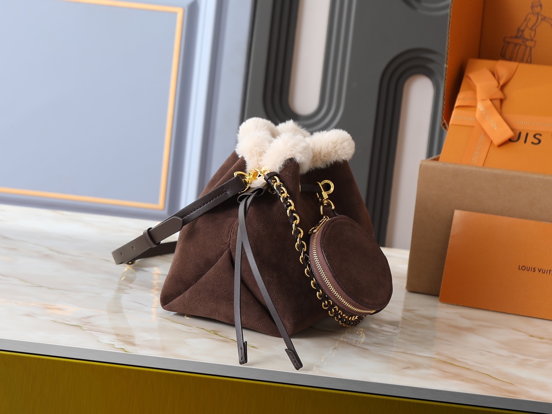 New Luxury LV Bag 10496