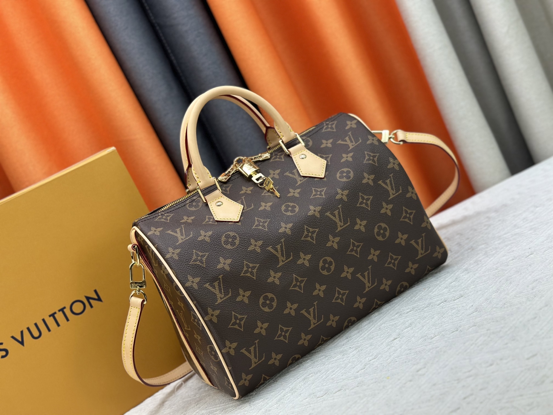 New Luxury LV Bag 10549
