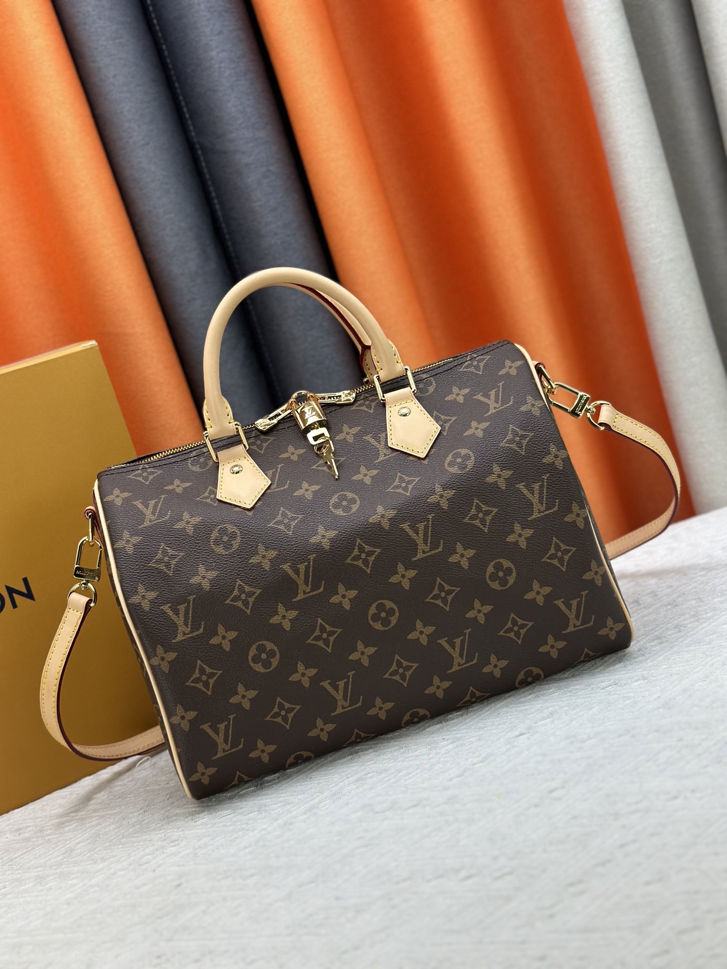New Luxury LV Bag 10549