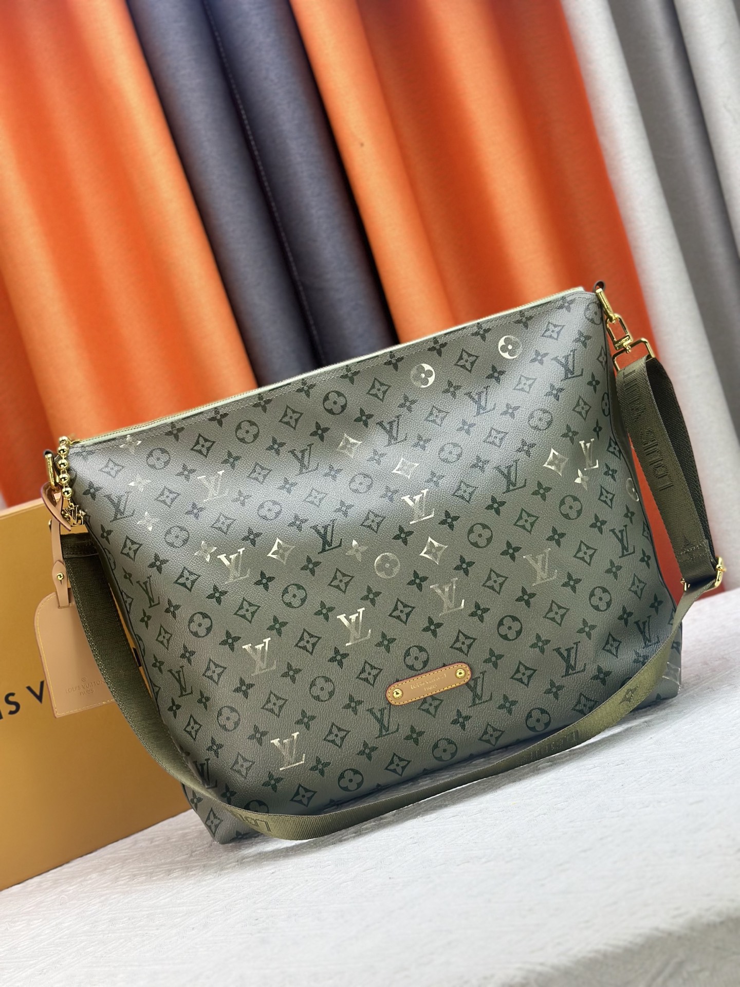 New Luxury LV Bag 10556