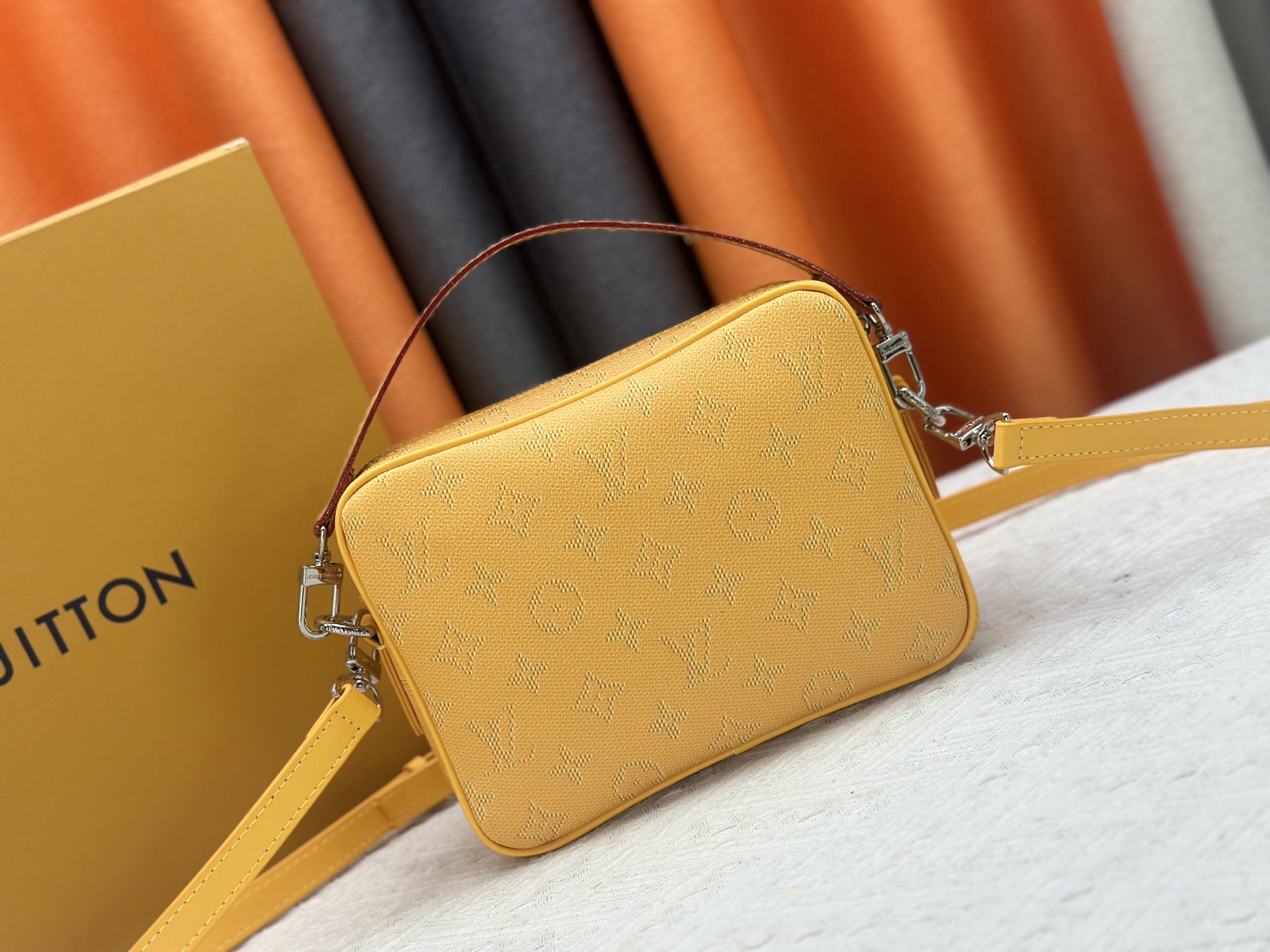 New Luxury LV Bag 10557