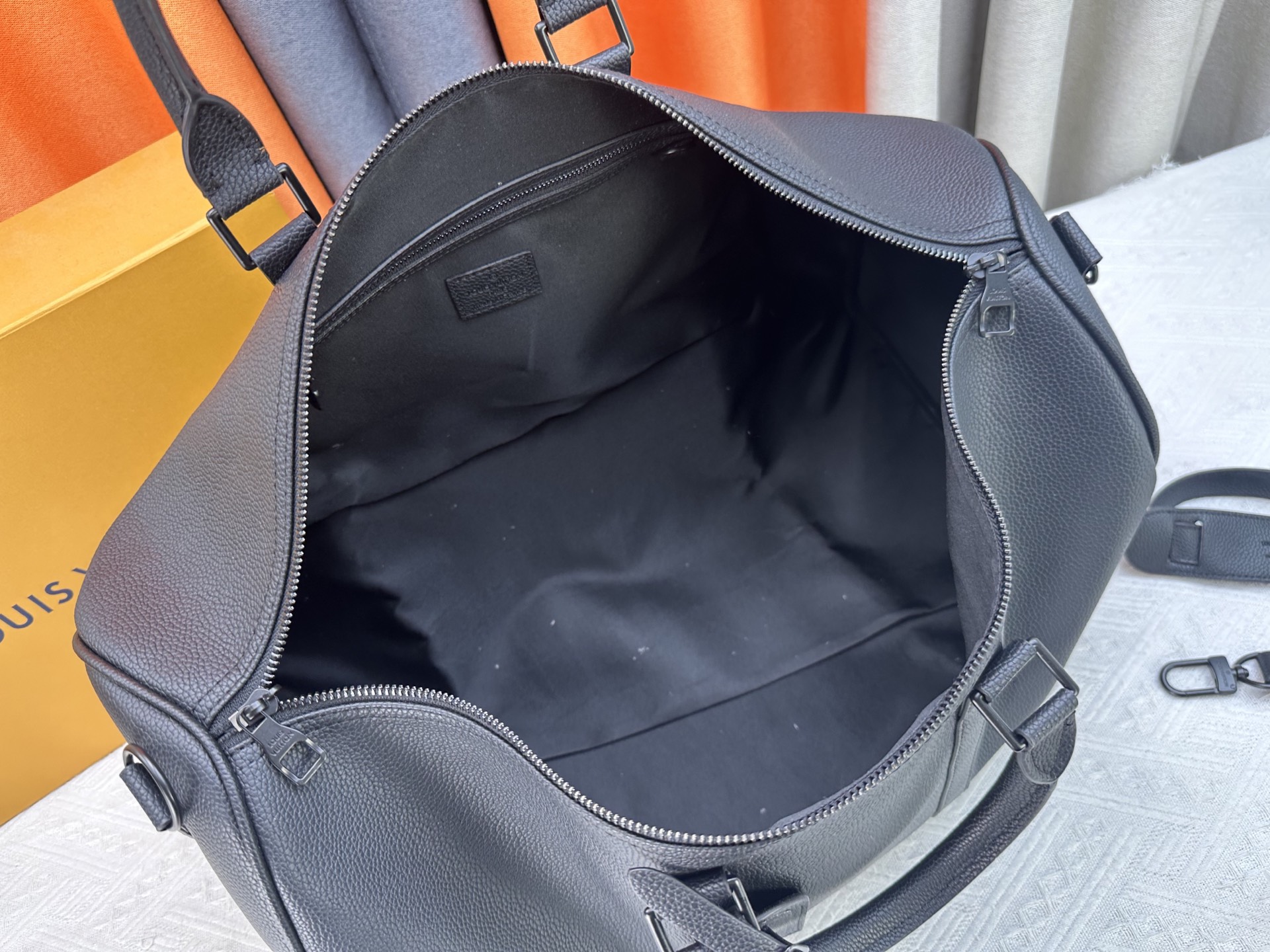 New Luxury LV Bag 10584