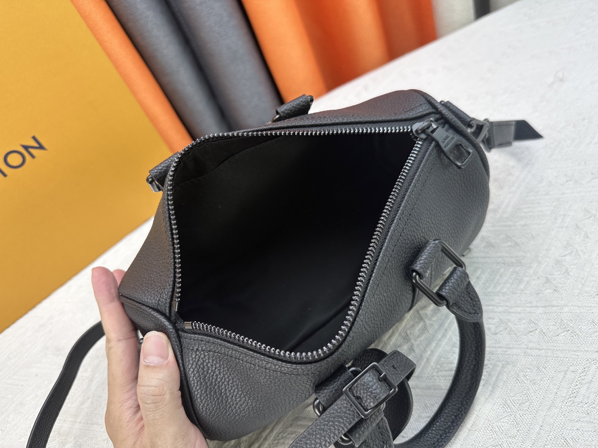 New Luxury LV Bag 10585