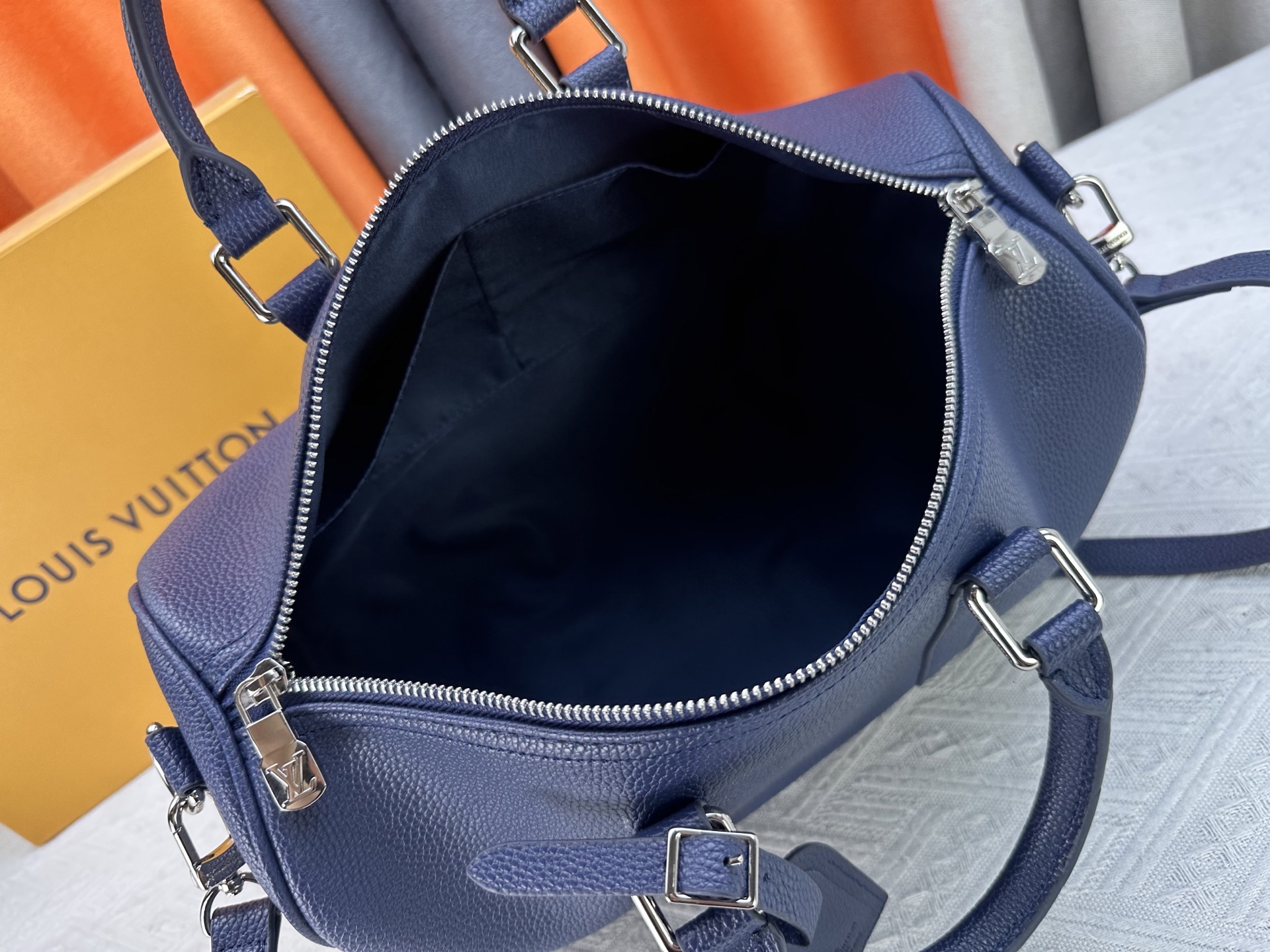 New Luxury LV Bag 10589