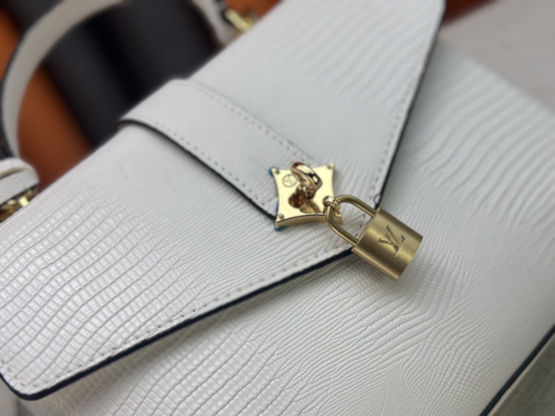 New Luxury LV Bag 10600