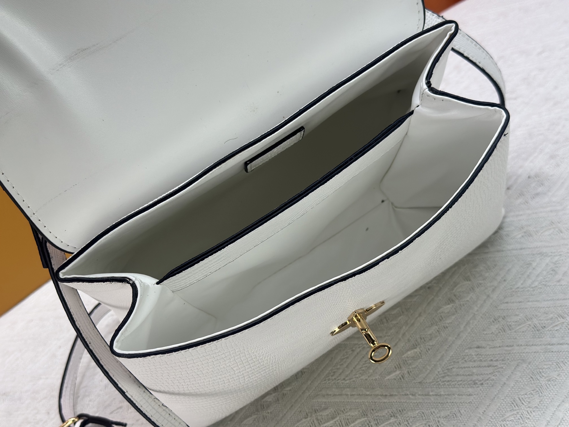 New Luxury LV Bag 10600