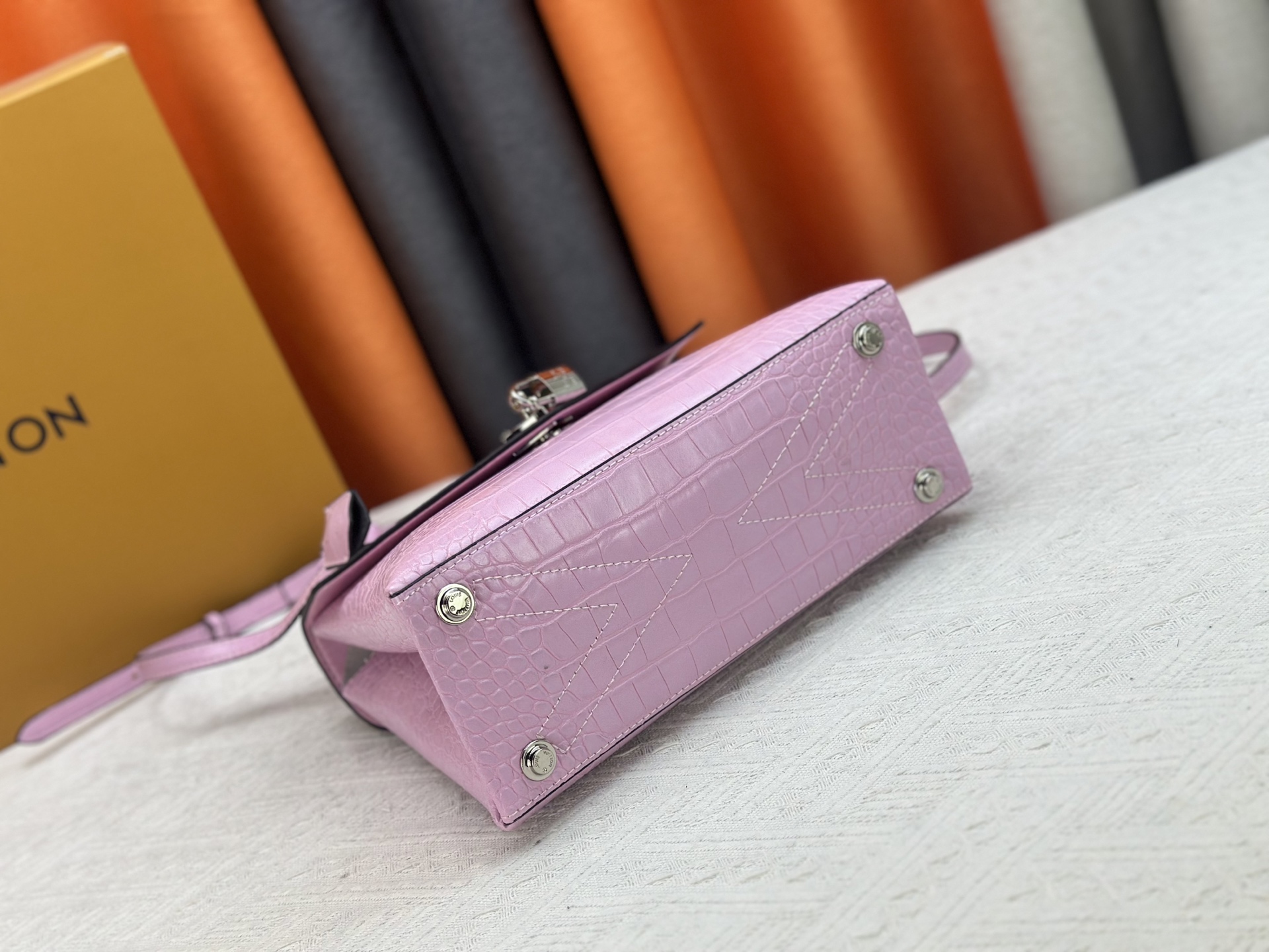 New Luxury LV Bag 10601