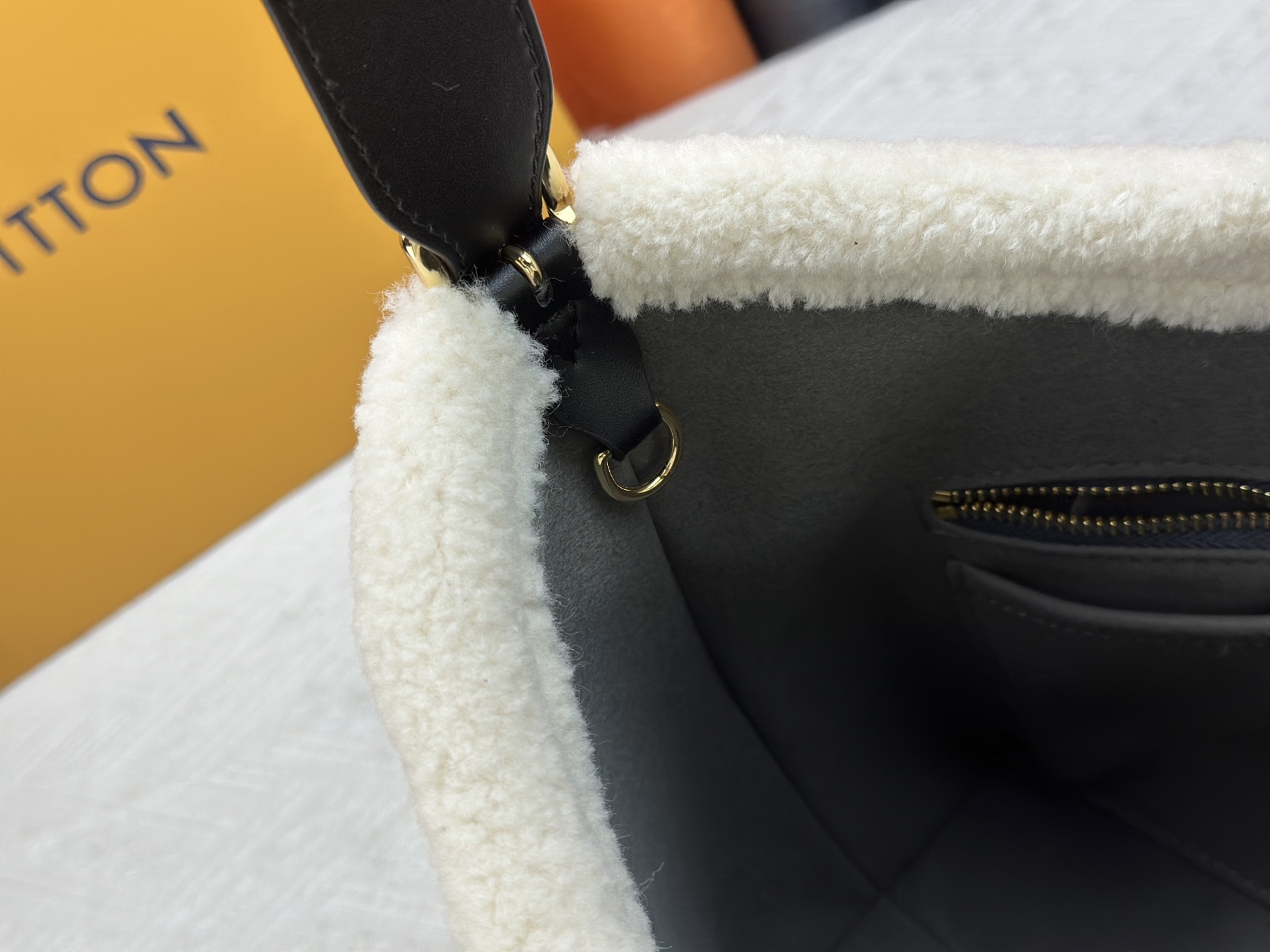 New Luxury LV Bag 10605