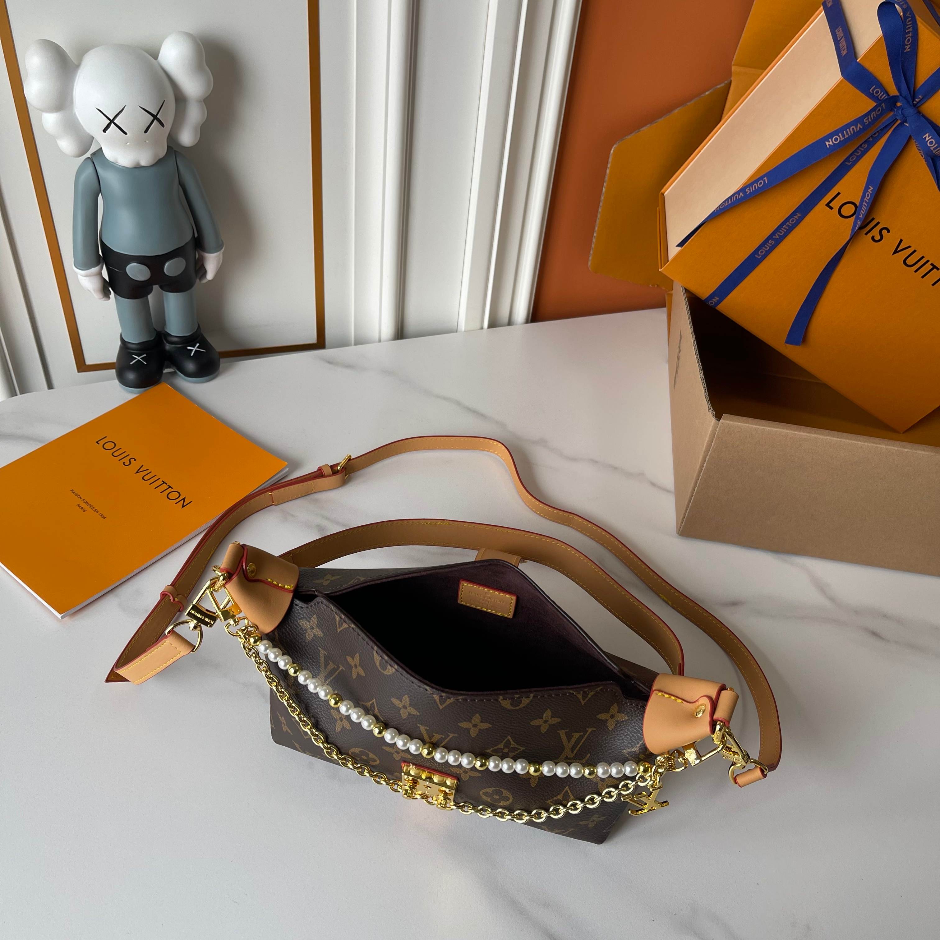 New Luxury LV Bag 10648