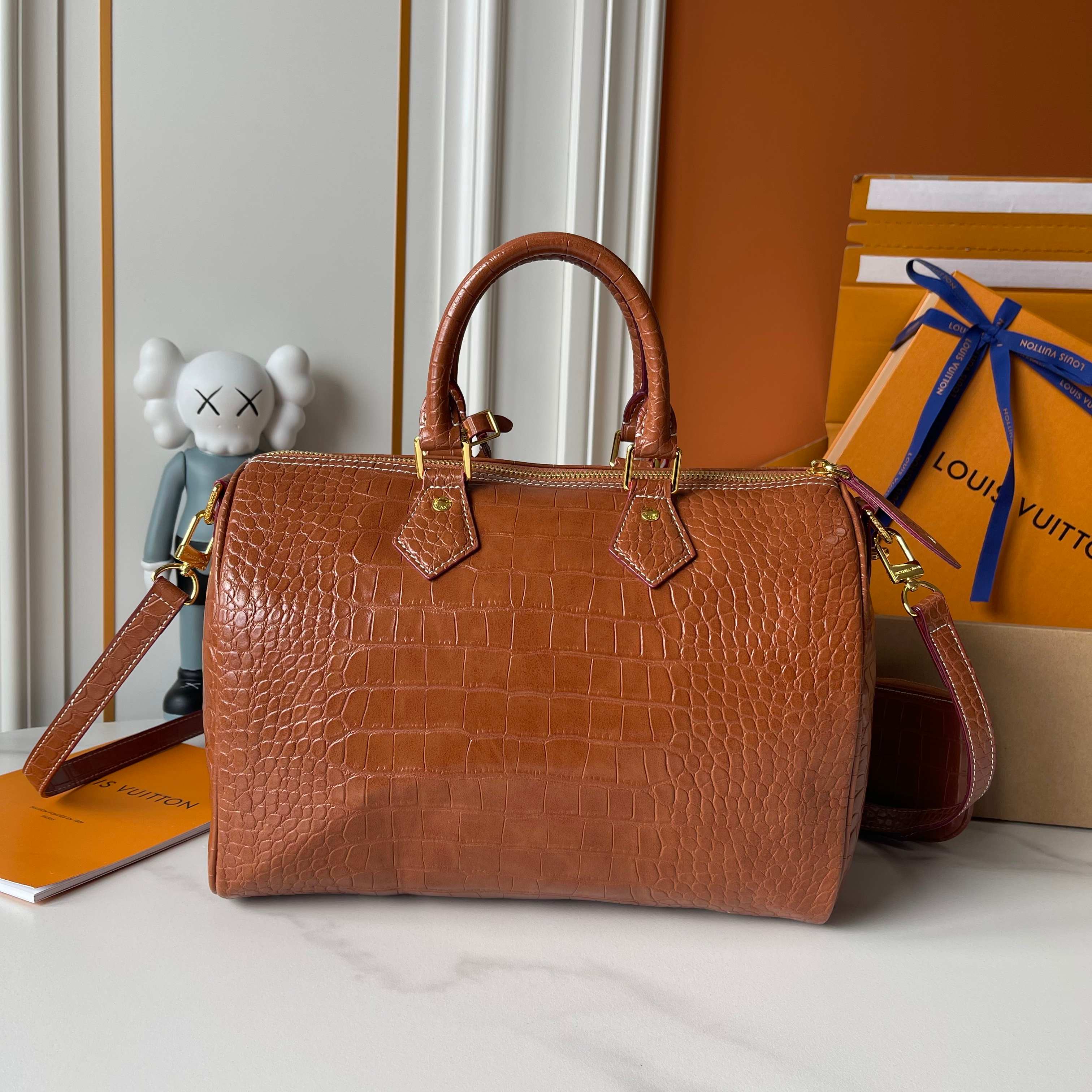 New Luxury LV Bag 10676