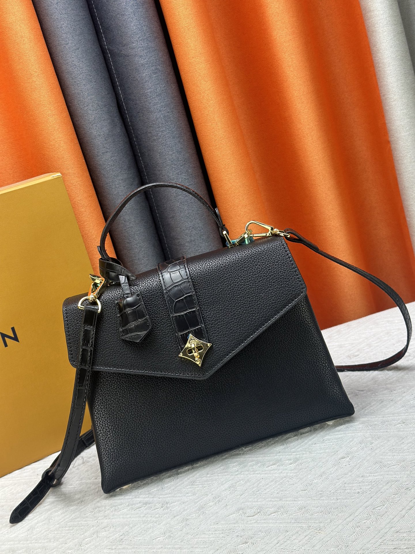 New Luxury LV Bag 10696