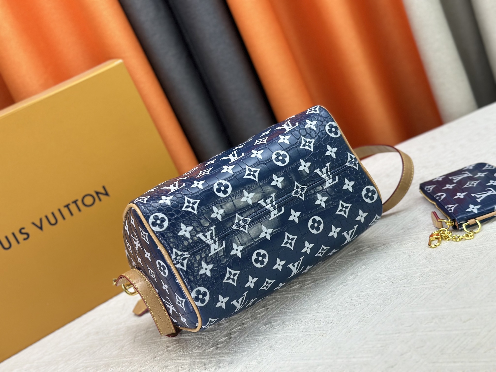 New Luxury LV Bag 10704