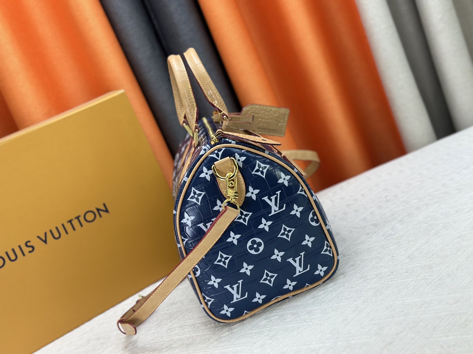 New Luxury LV Bag 10705