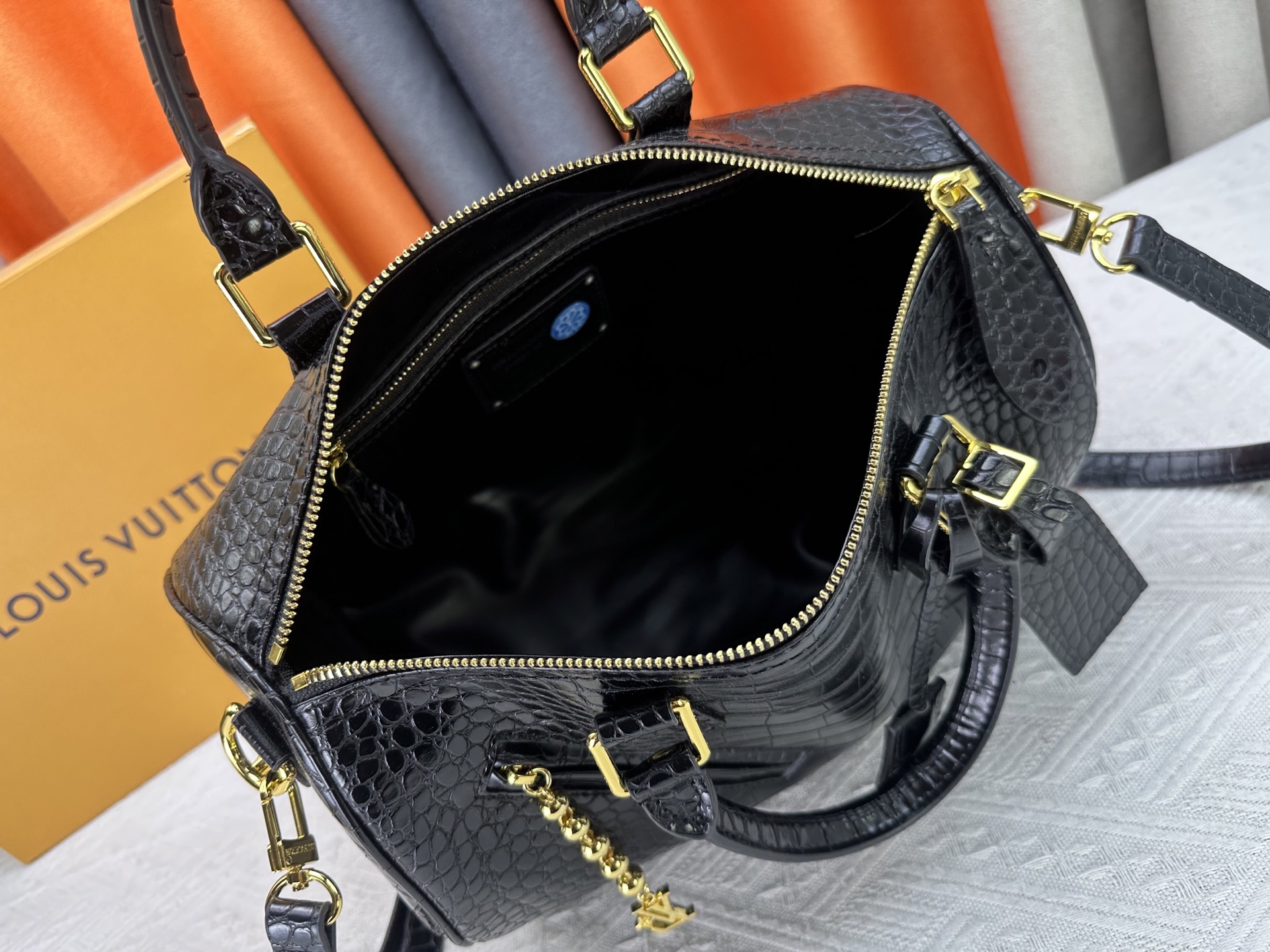 New Luxury LV Bag 10707