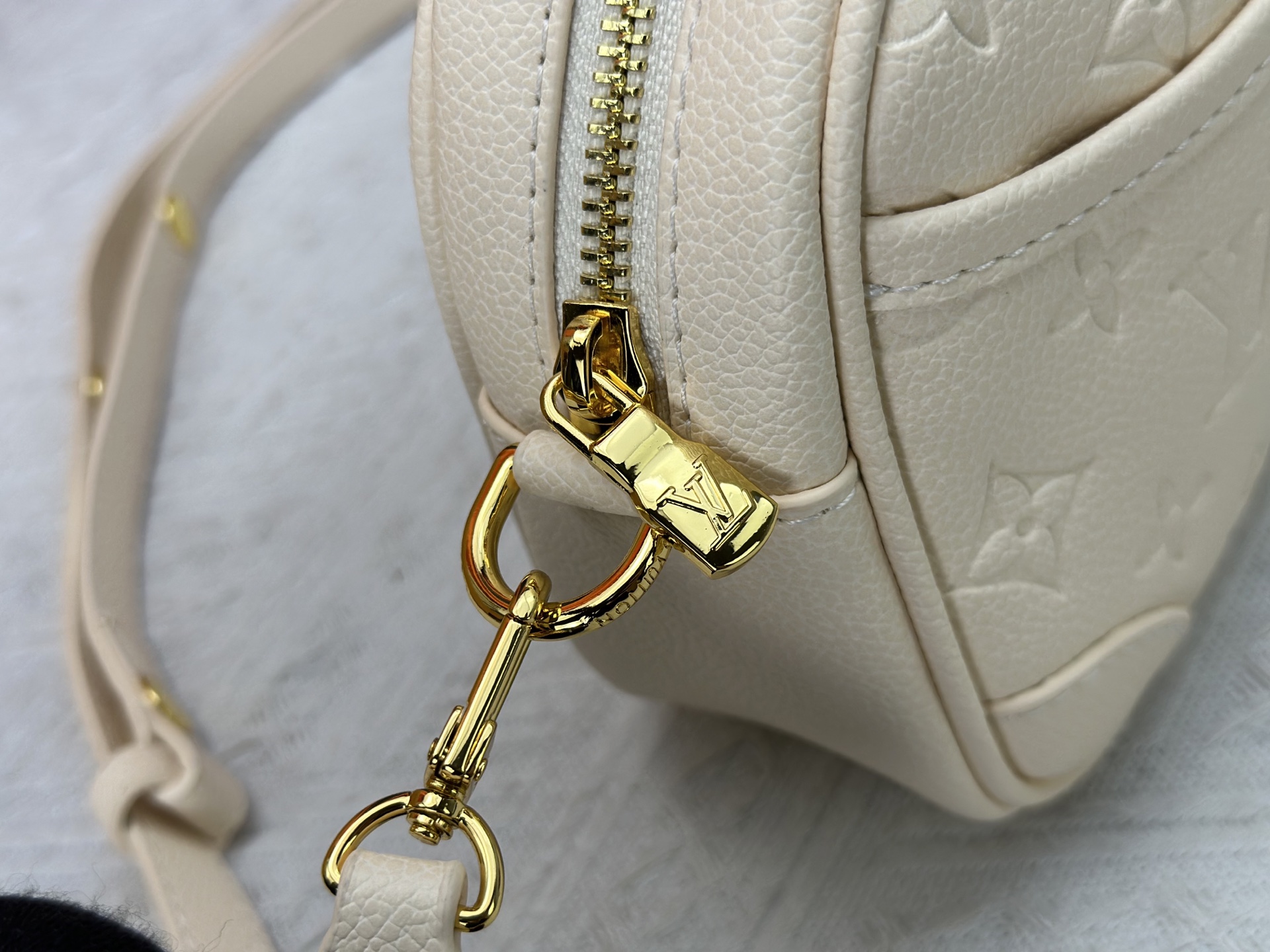 New Luxury LV Bag 10756