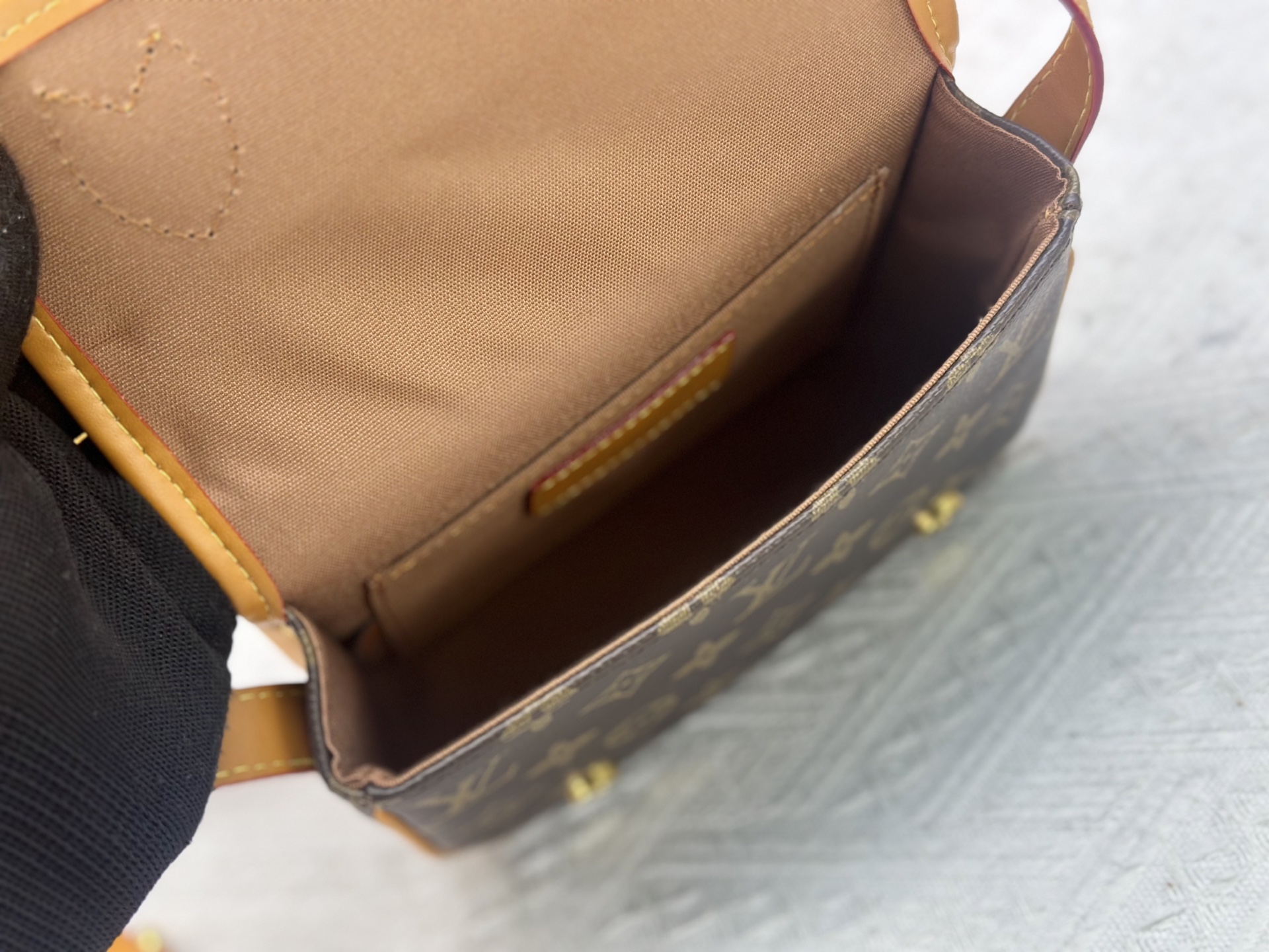 New Luxury LV Bag 10771