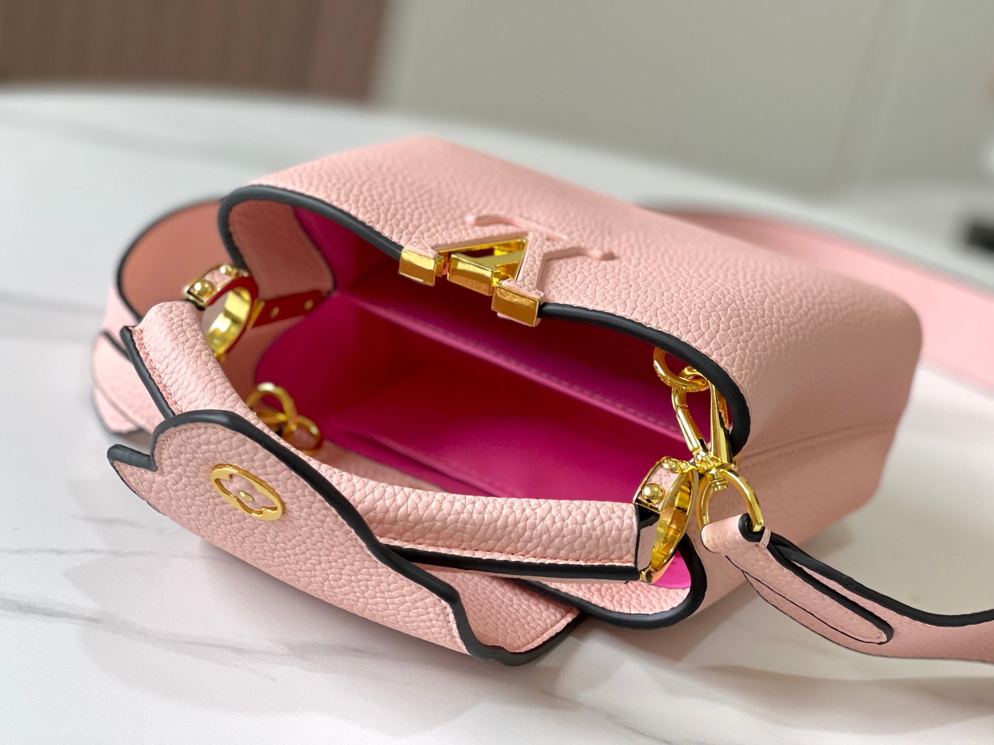 New Luxury LV Bag 10833