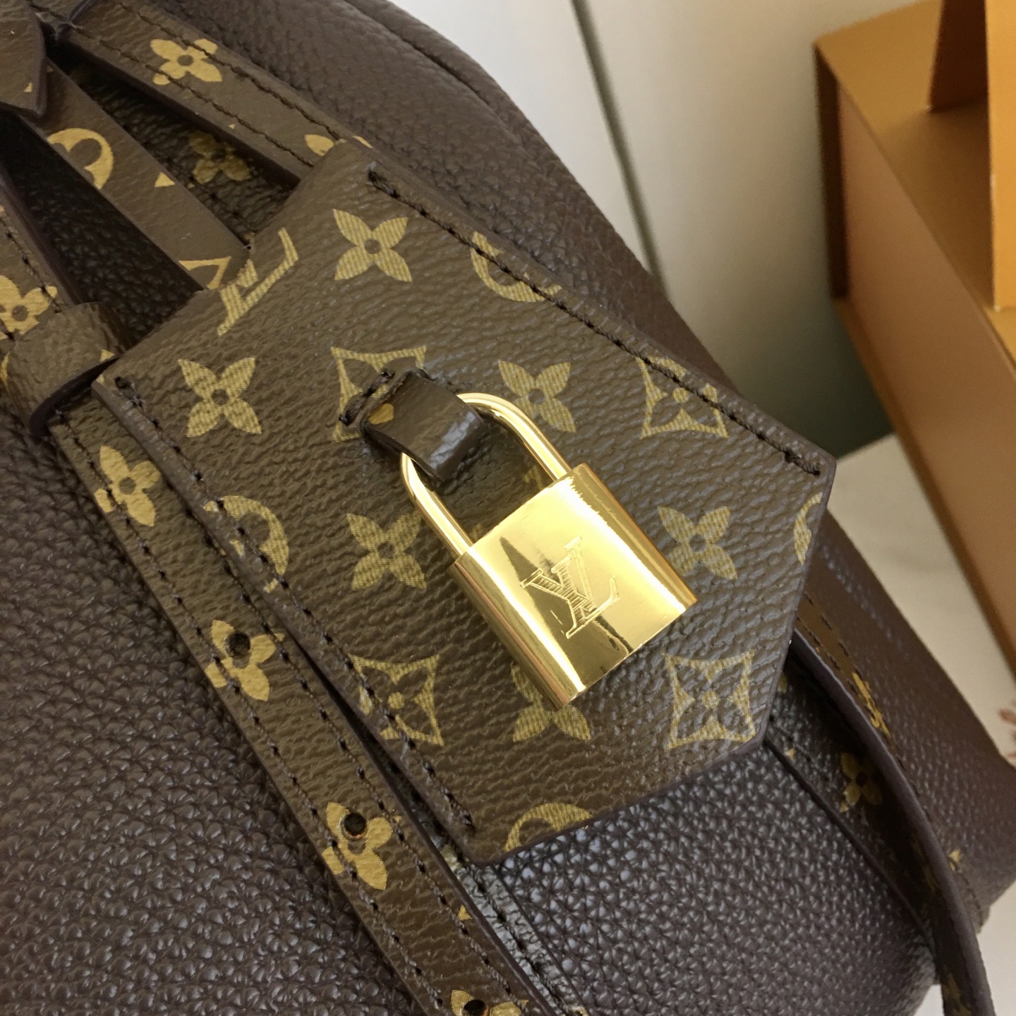 New Luxury LV Bag 10906