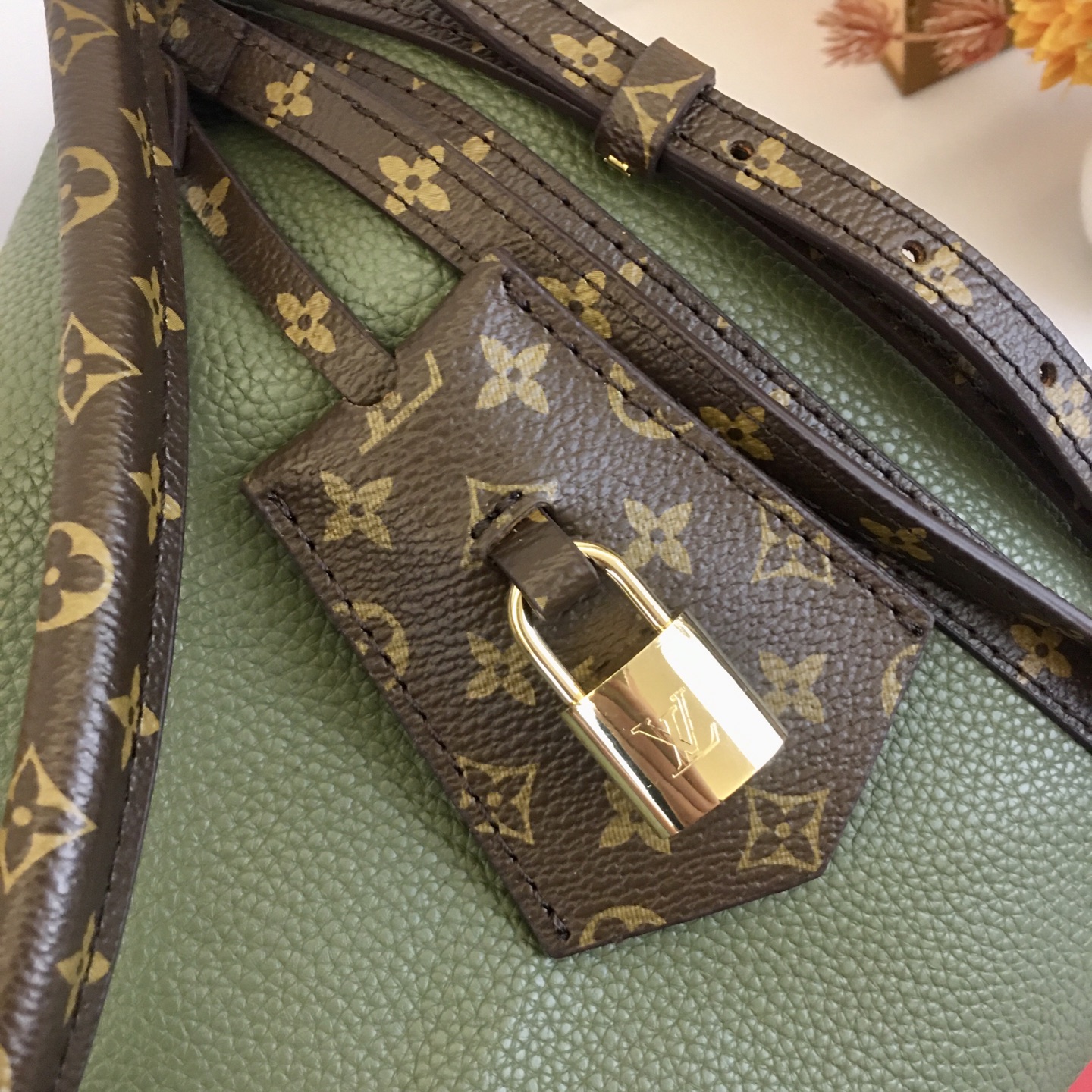 New Luxury LV Bag 10907