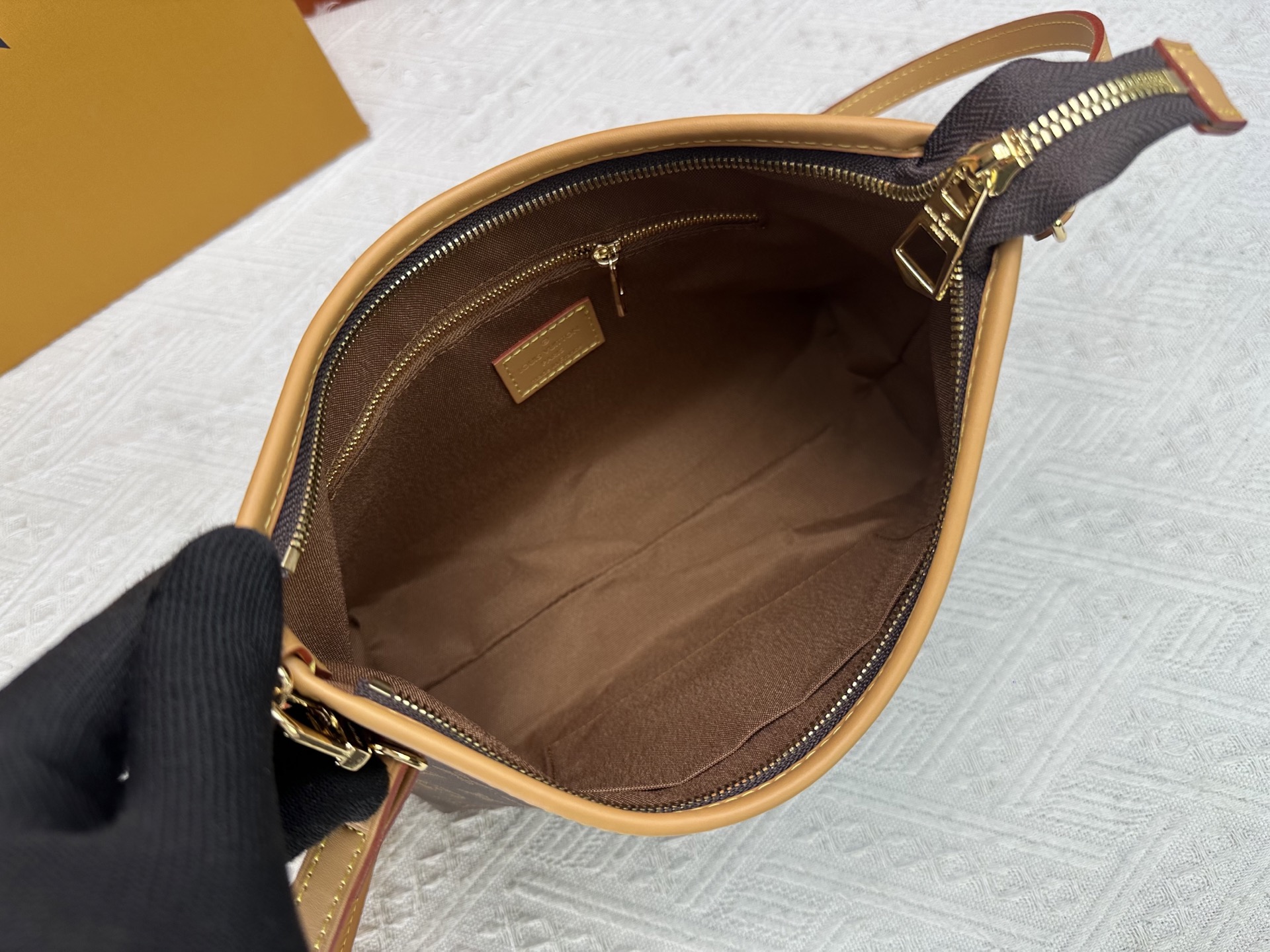 New Luxury LV Bag 10928