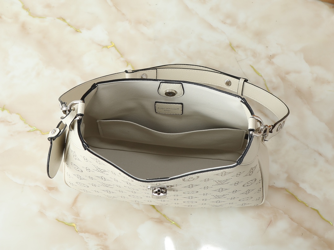 New Luxury LV Bag 10984