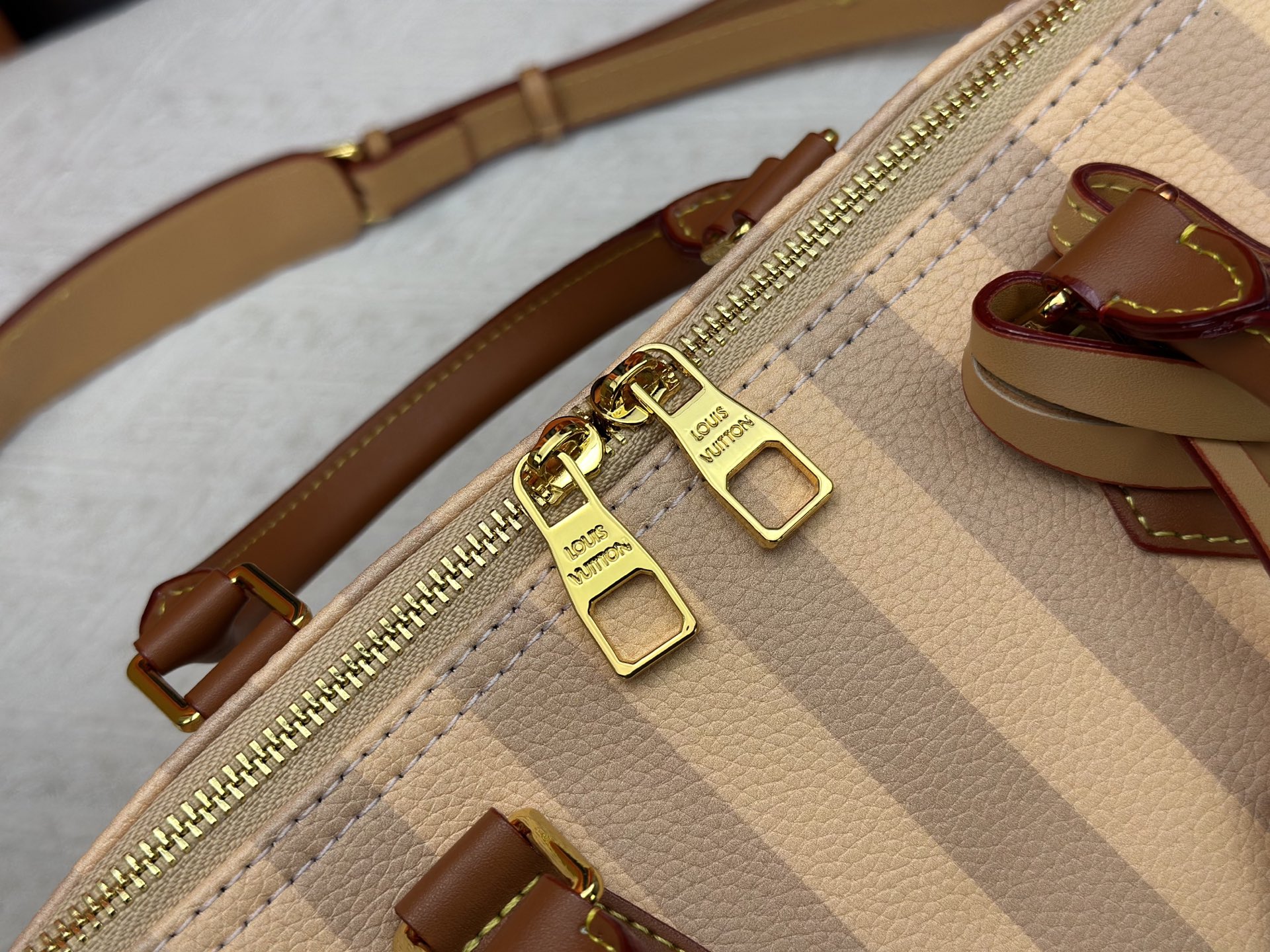 New Luxury LV Bag 10999