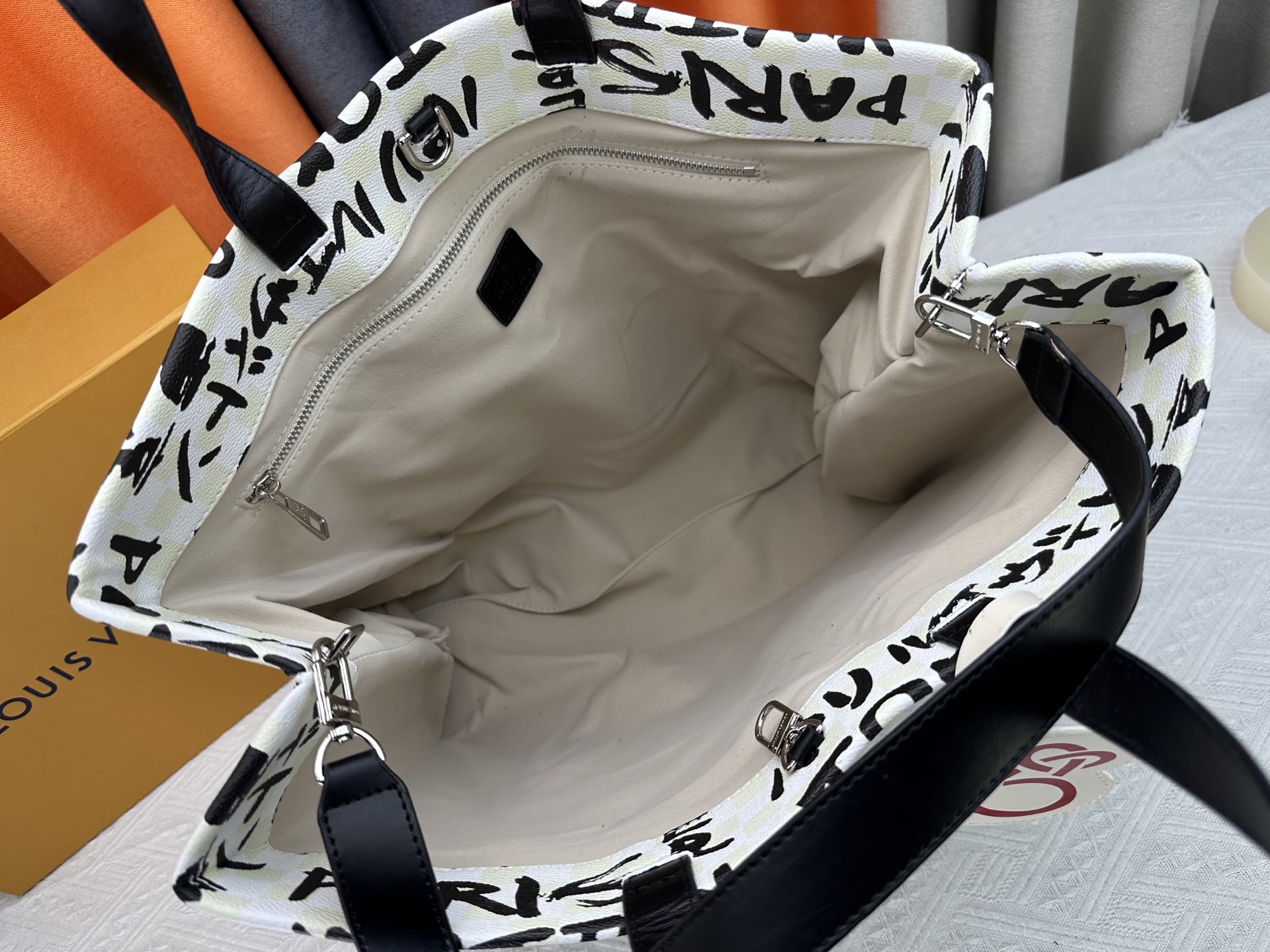 New Luxury LV Bag 11000