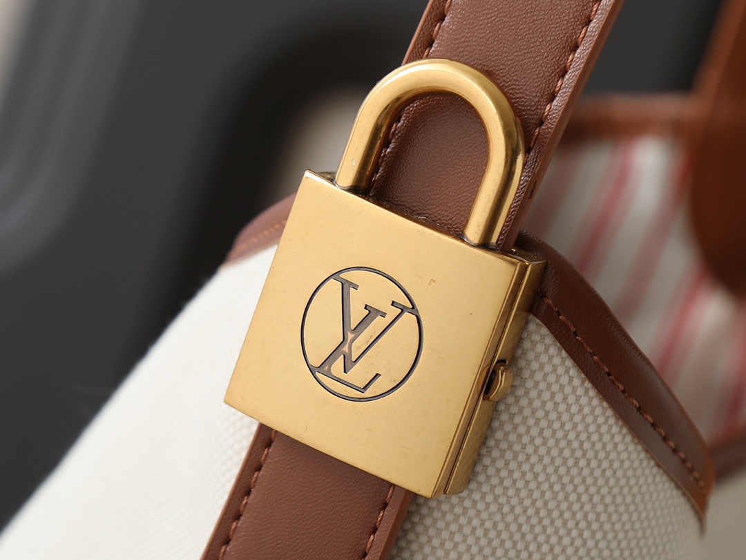 New Luxury LV Bag 11015